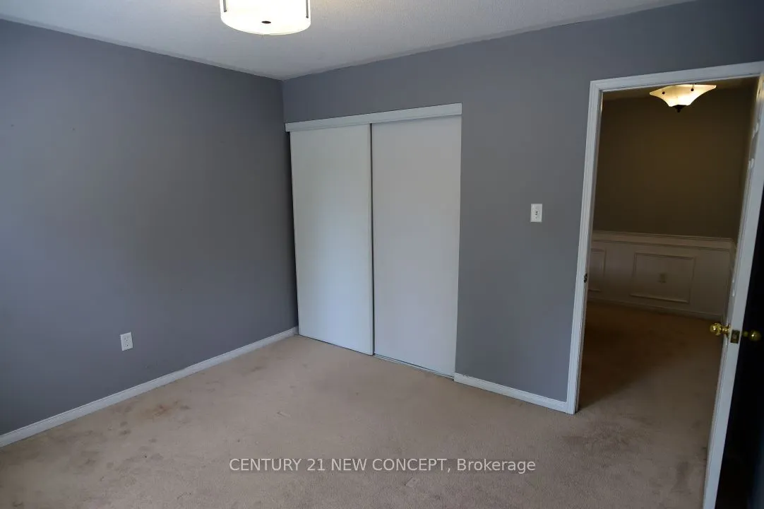 38 Ryder Crescent