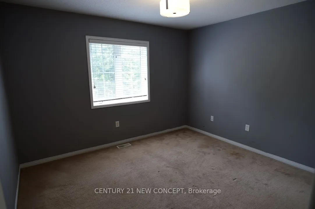 38 Ryder Crescent