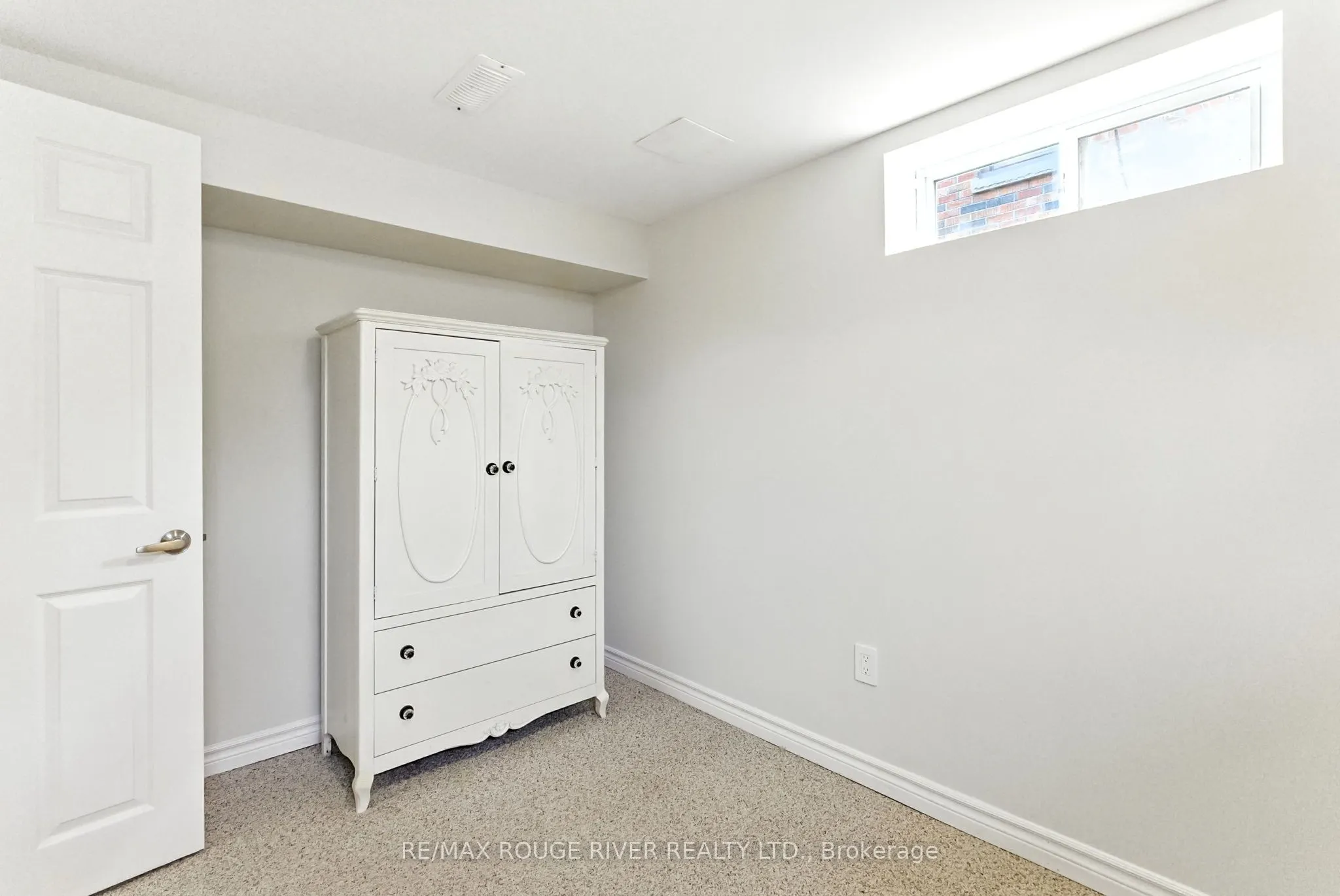 39 Southway Drive