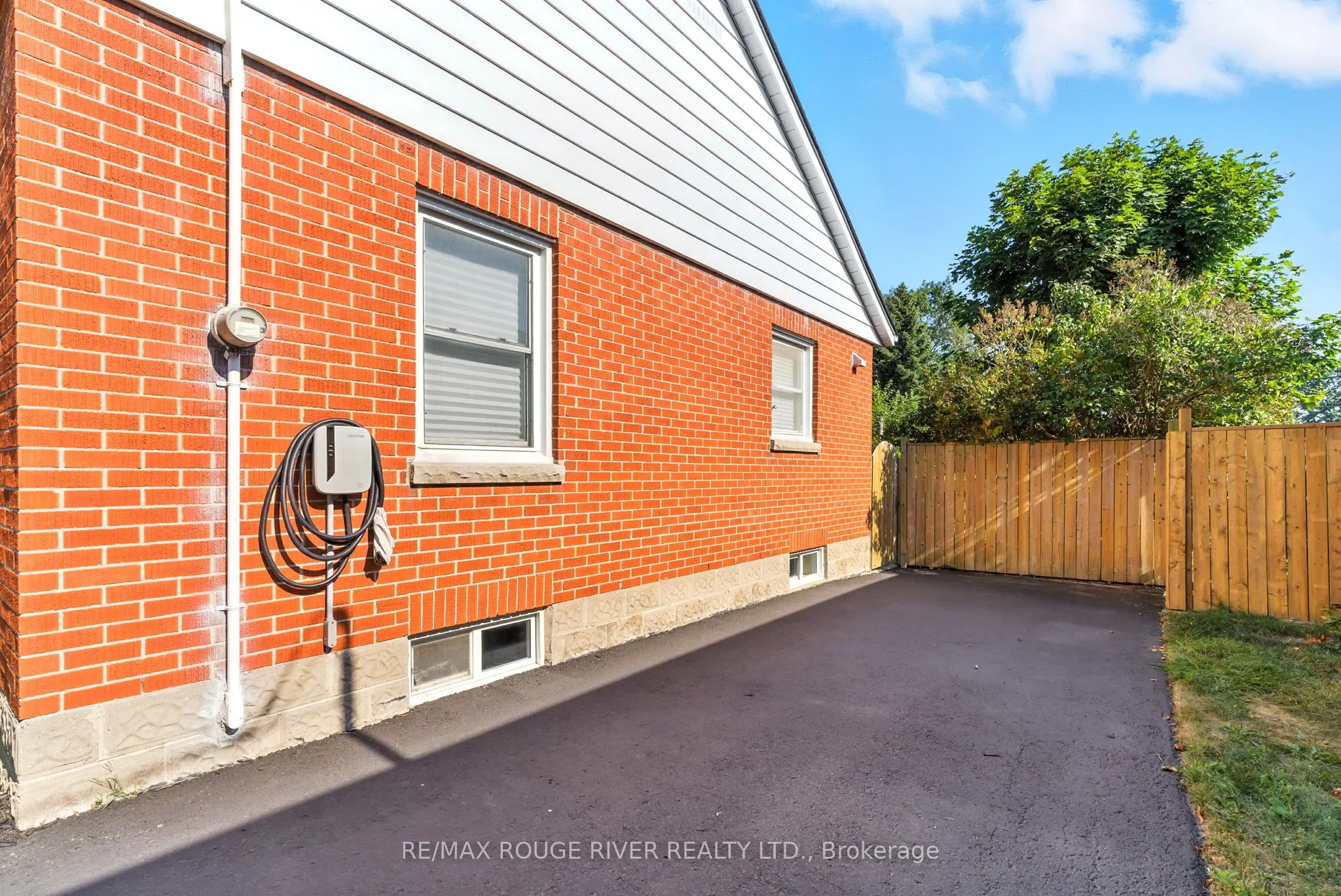 39 Southway Drive
