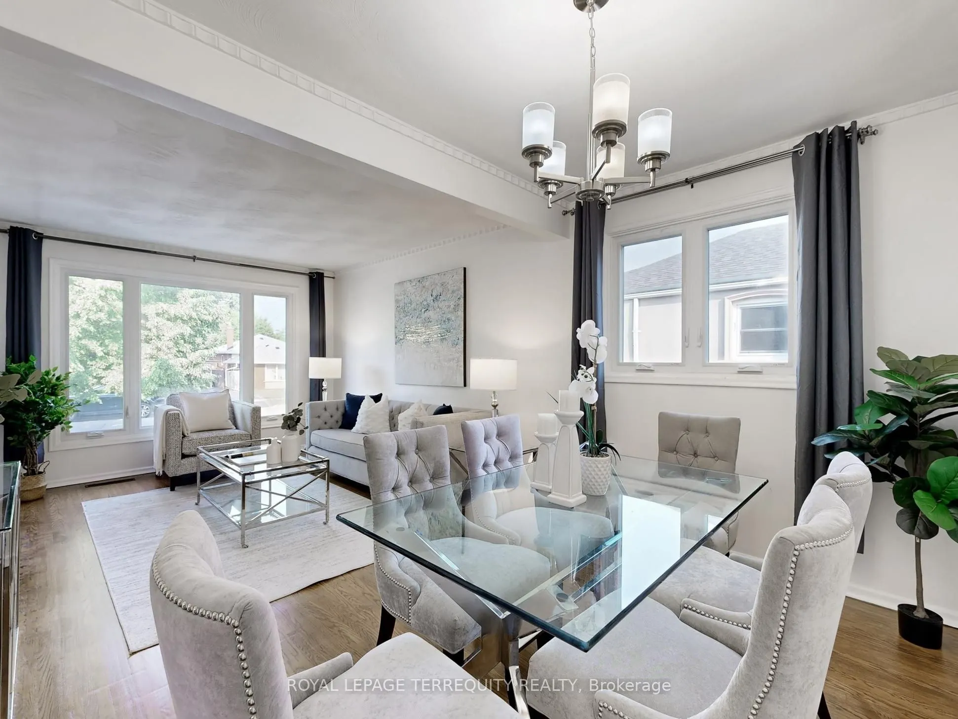 33 Mendip Crescent, #Main
