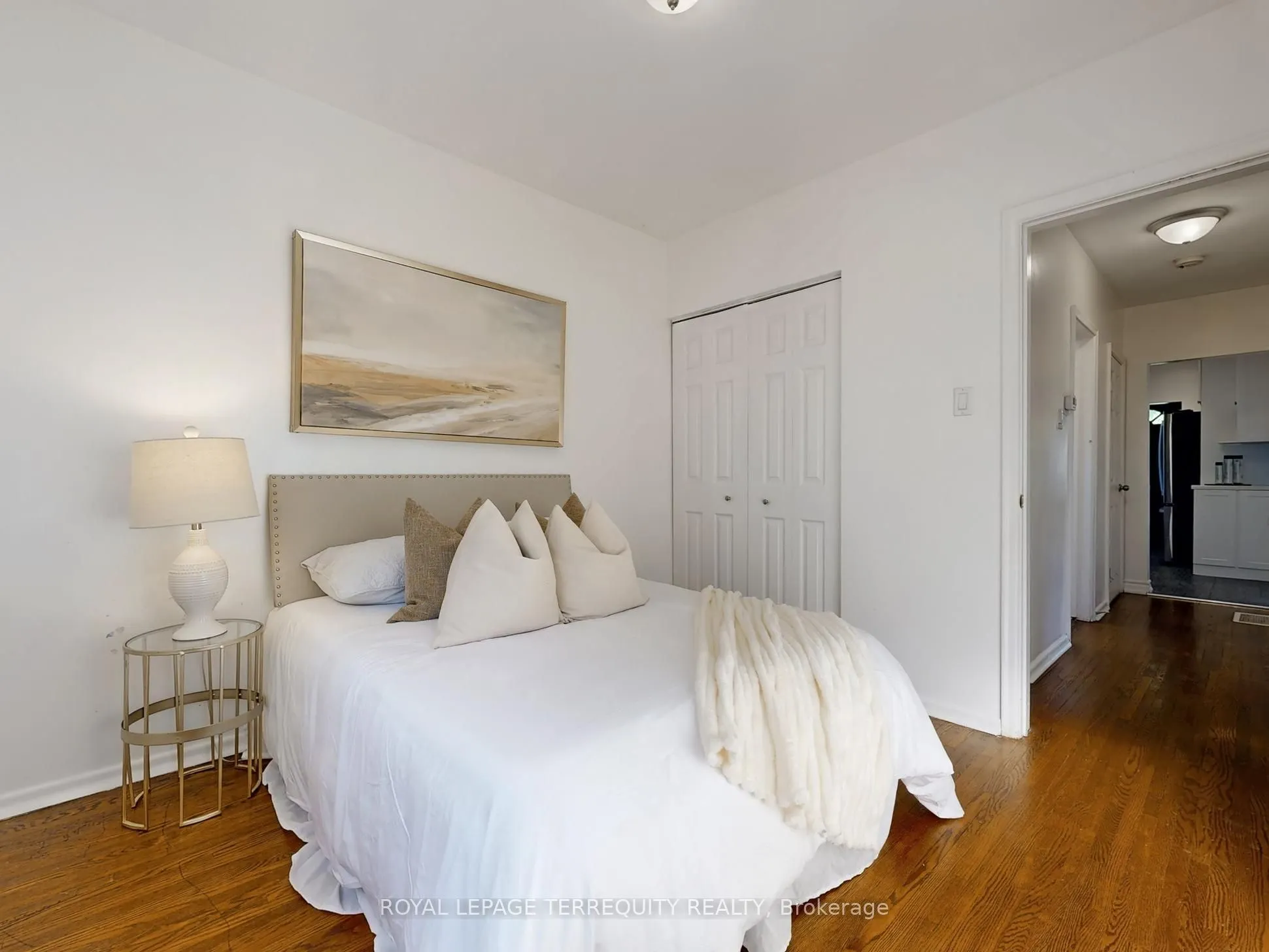 33 Mendip Crescent, #Main