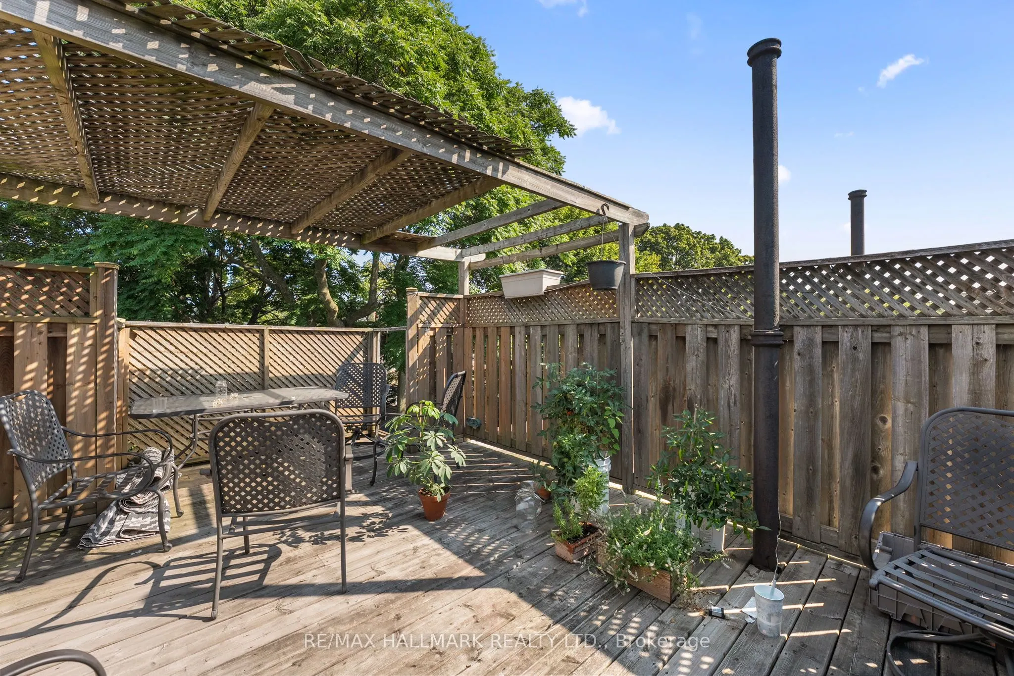 76 Browning Avenue