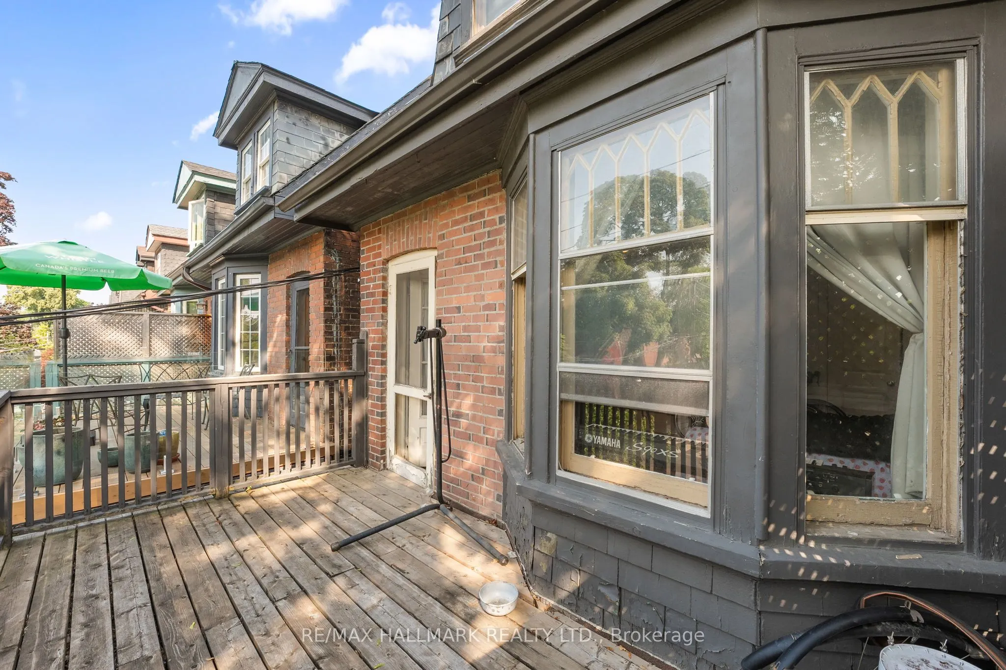 76 Browning Avenue