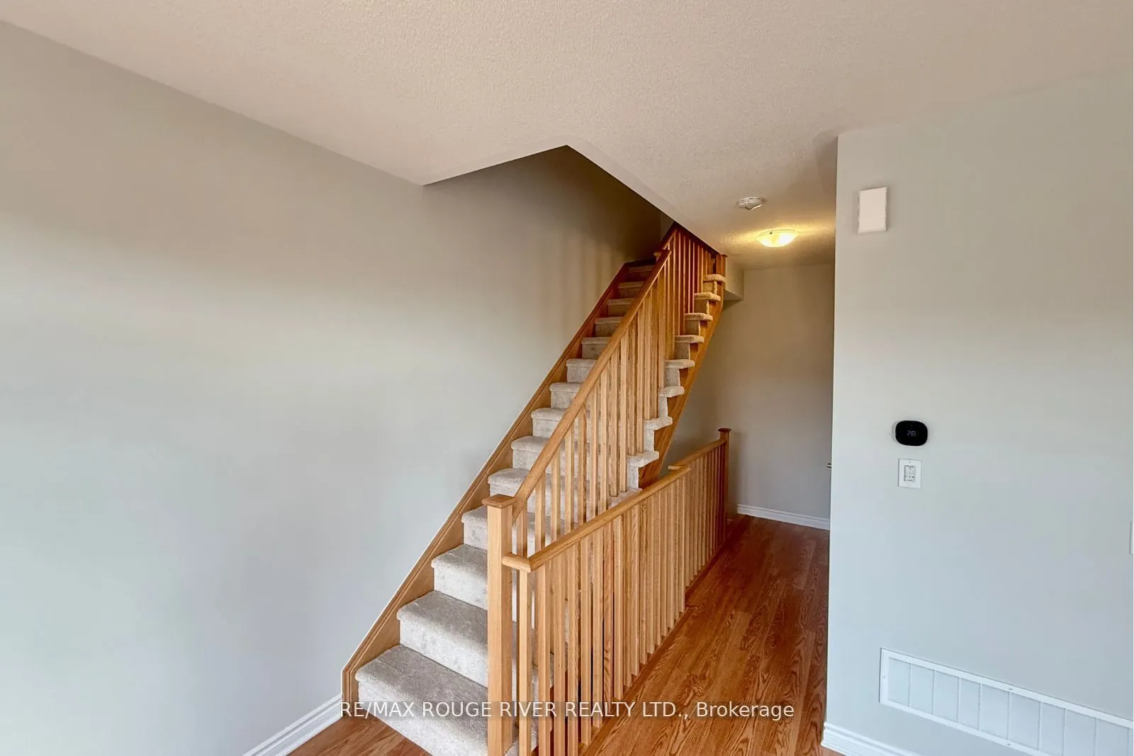 1186 Greentree Path