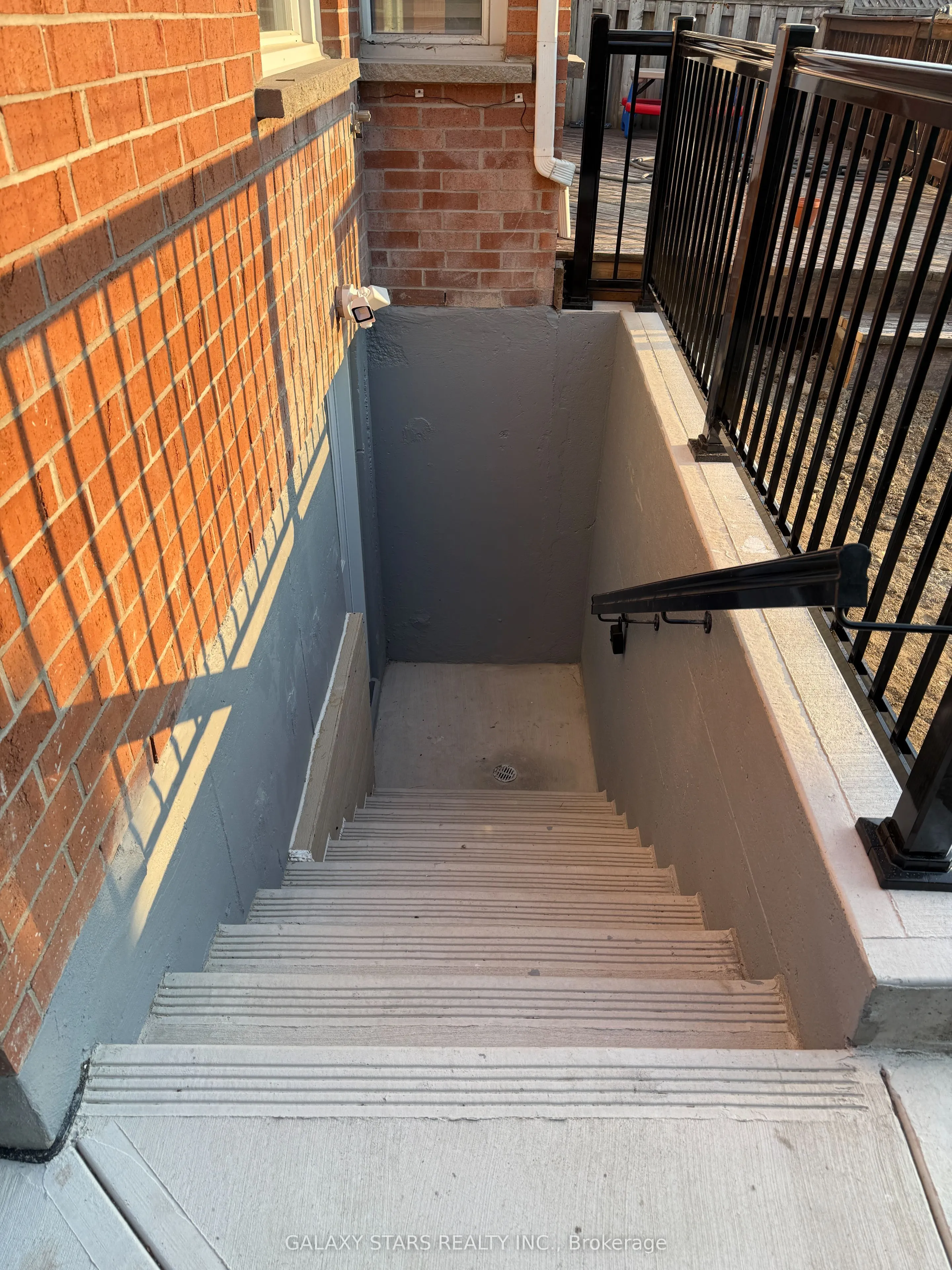 255 Wright Crescent, #BSMT
