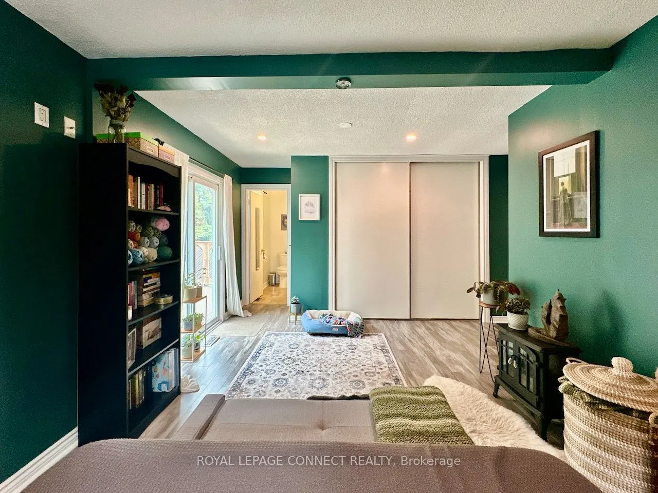 16 Lockhart Gate, #Main