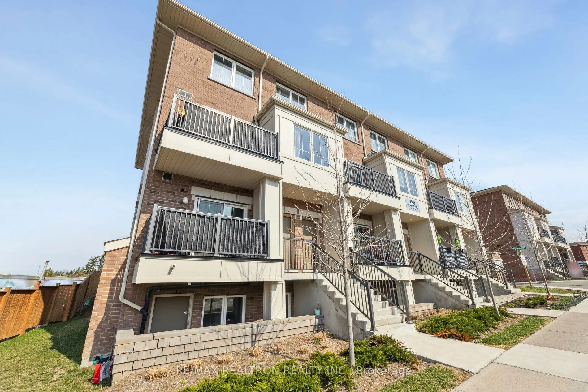 490 Beresford Path, #6