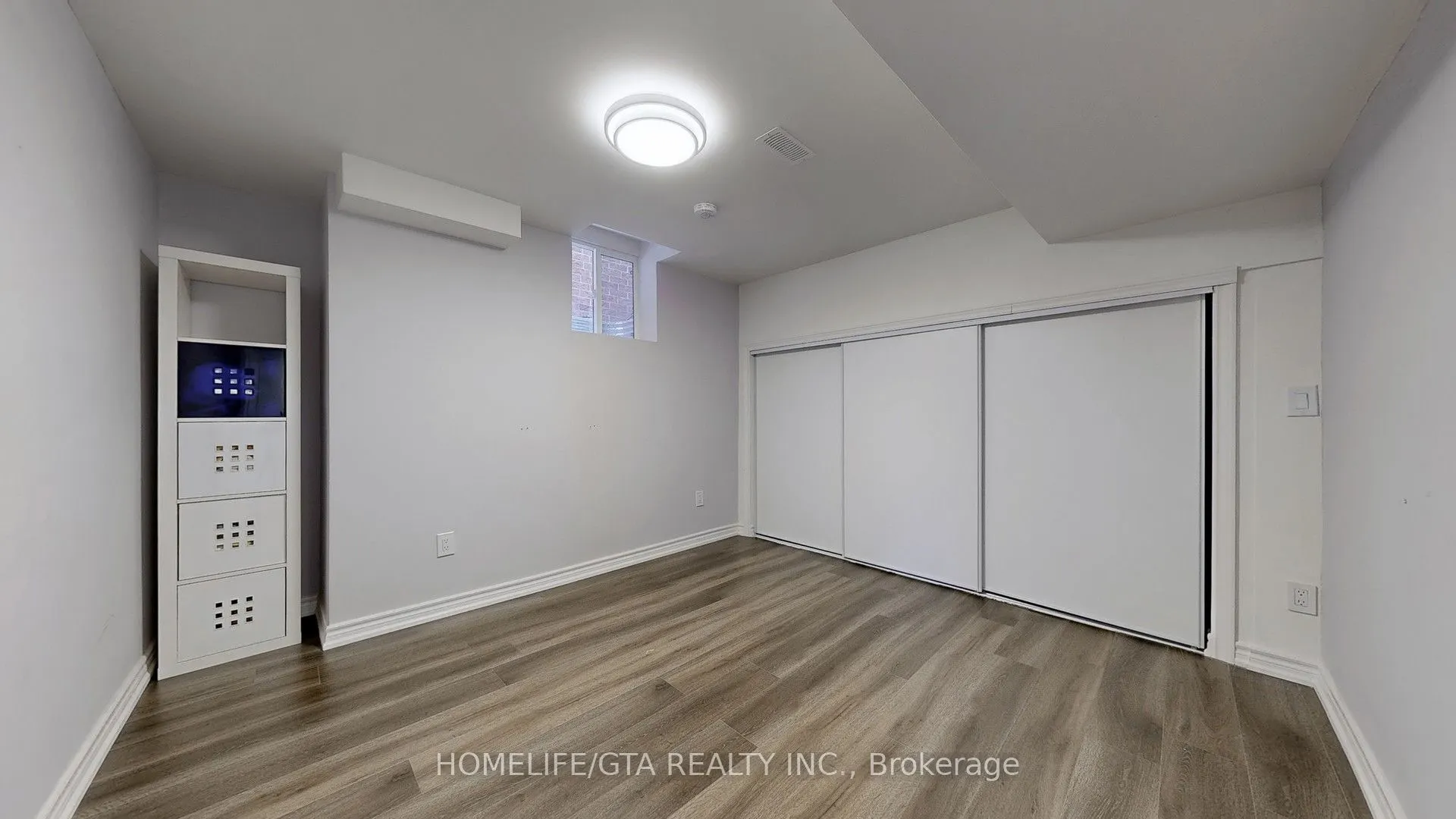 4 Auckland Drive E, #Basement