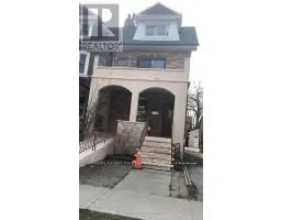 158 Gillard Avenue