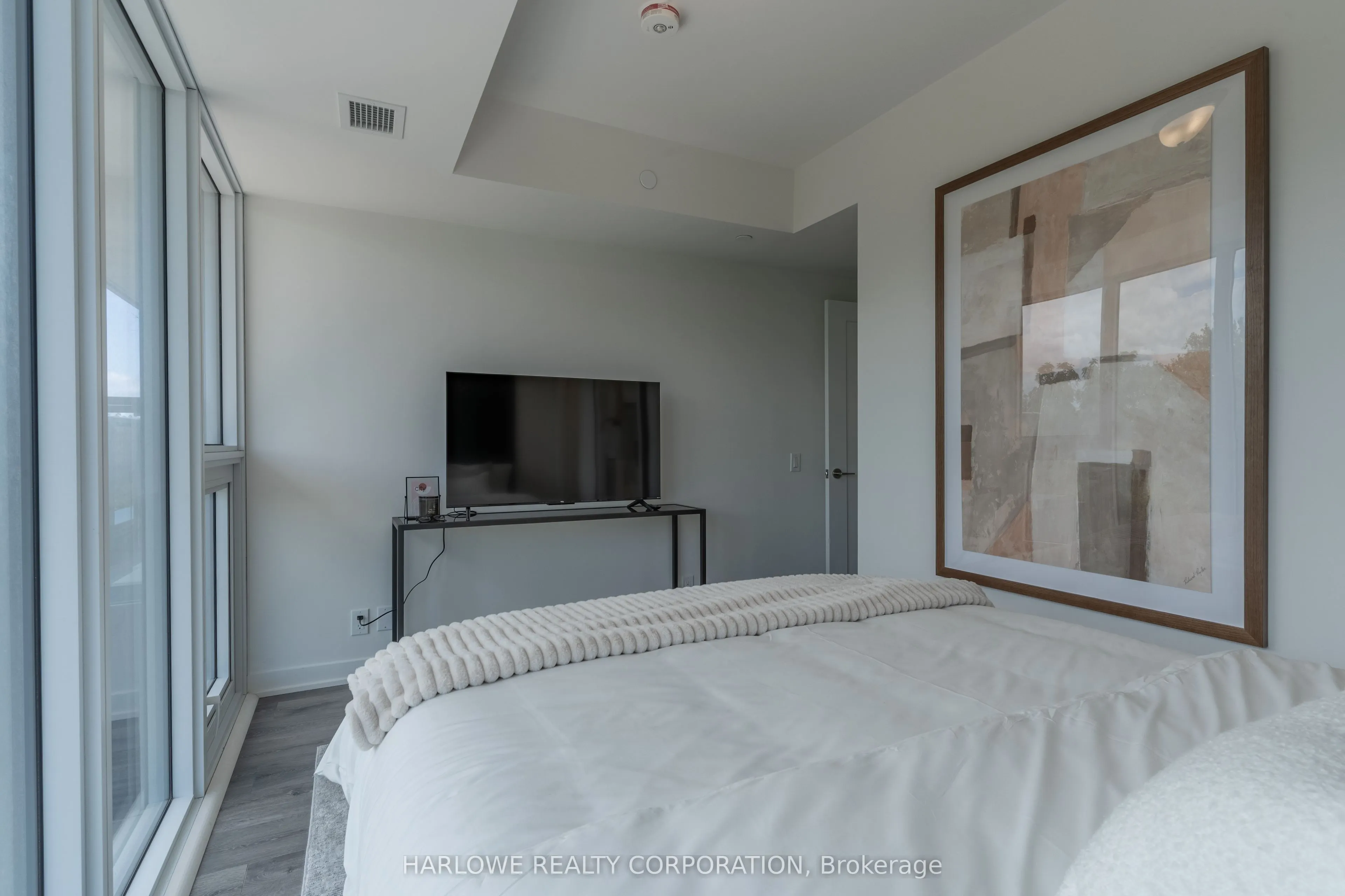 2 Manderley Drive, #501