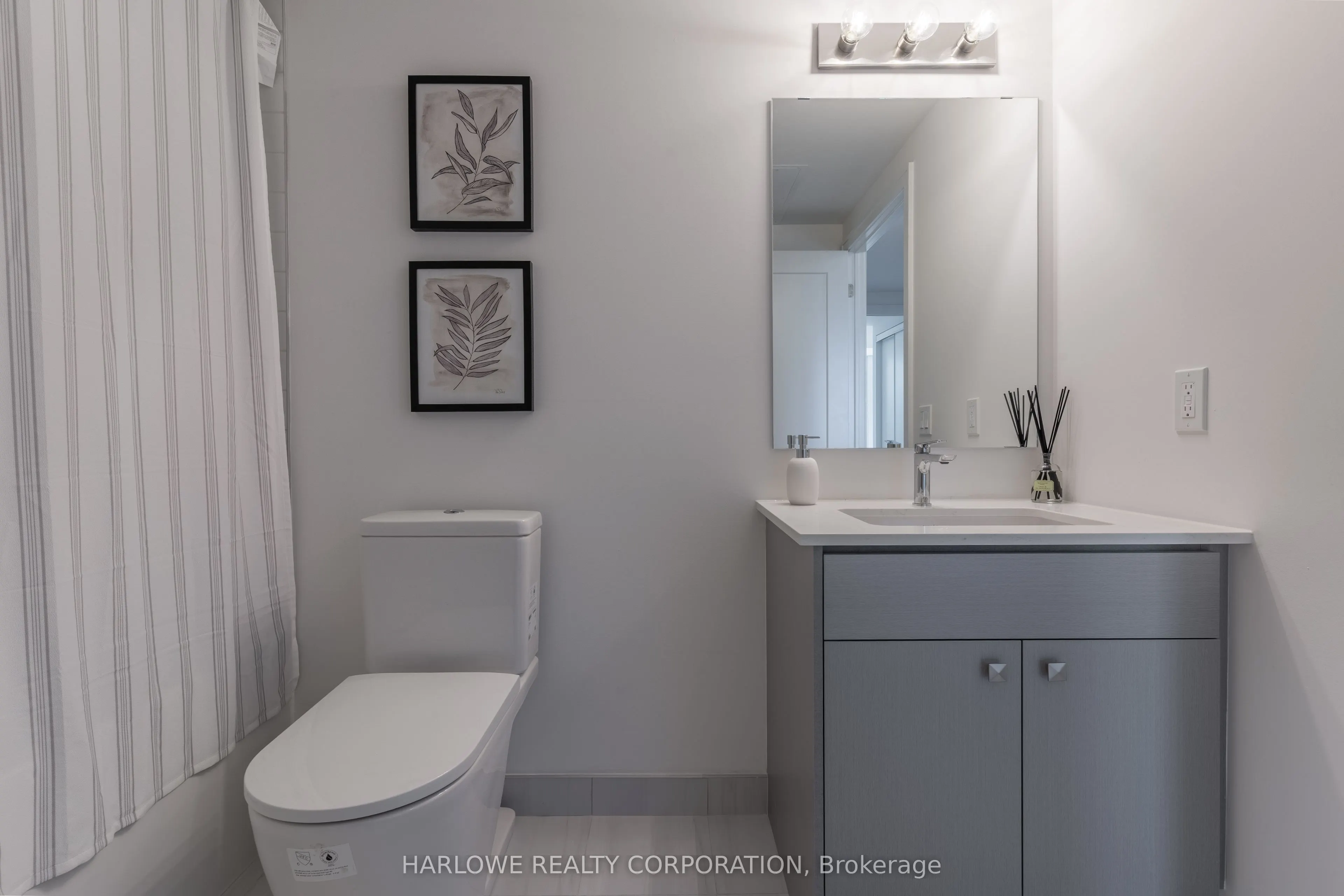 2 Manderley Drive, #501