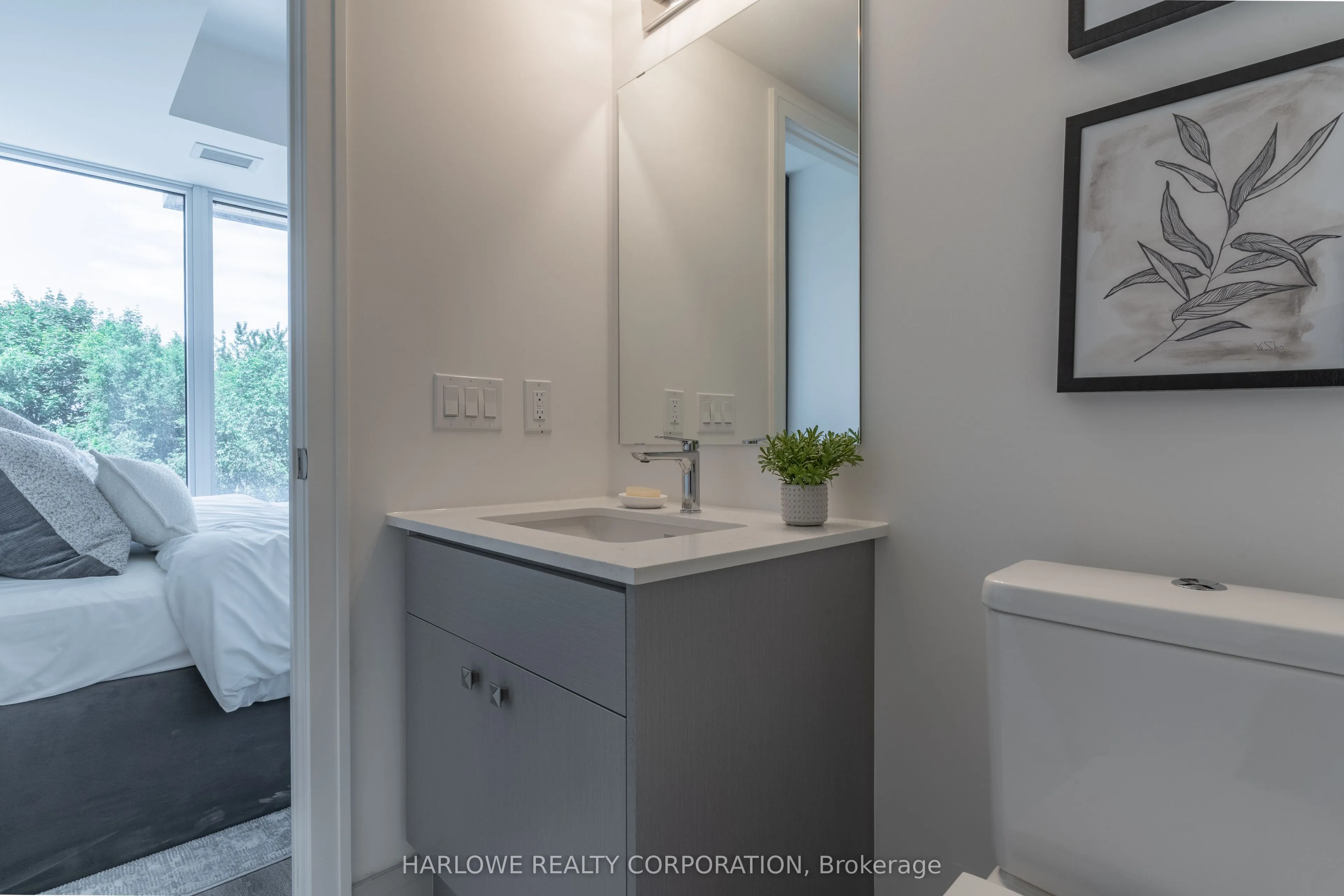 2 Manderley Drive, #501