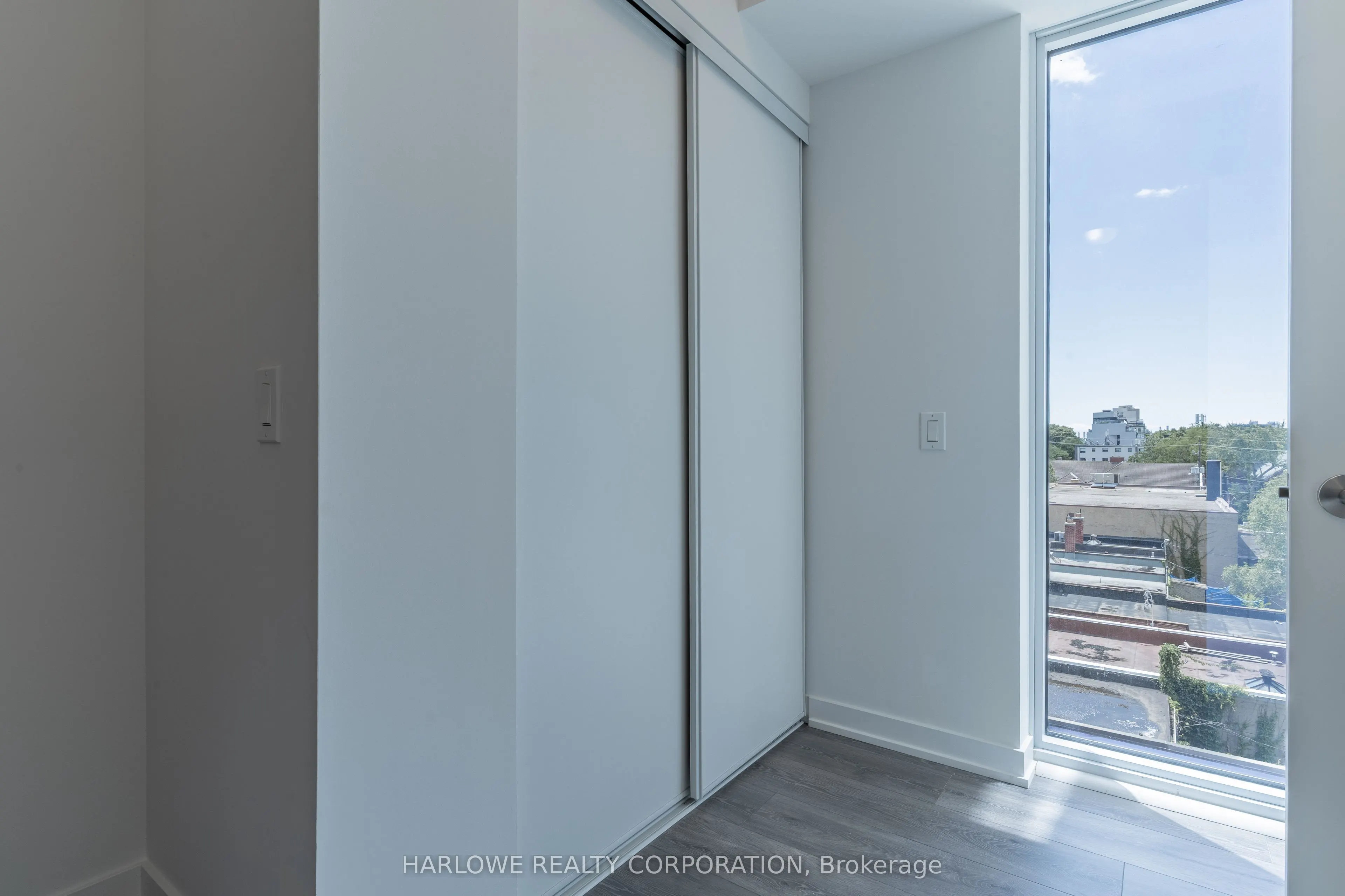 2 Manderley Drive, #501