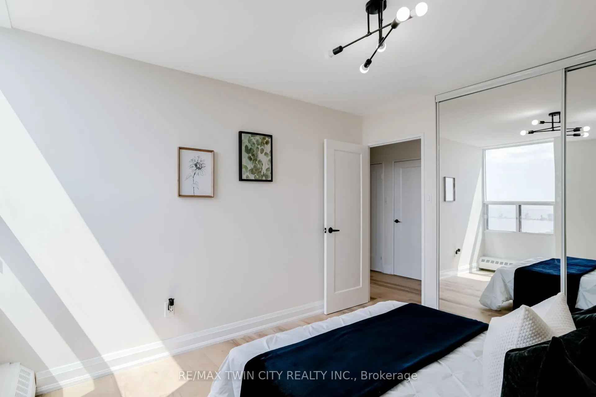 1210 Radom Street, #1507
