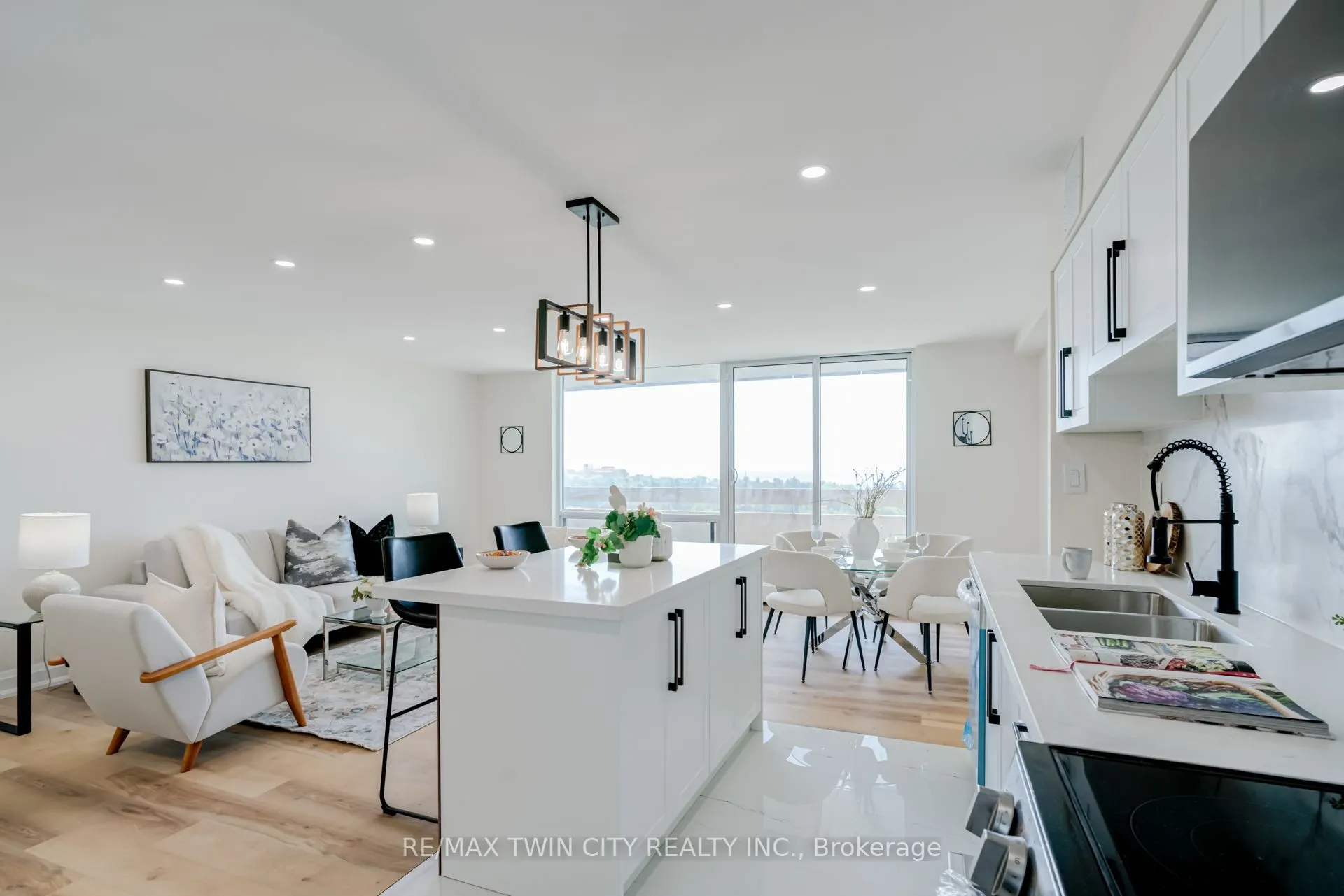 1210 Radom Street, #1507