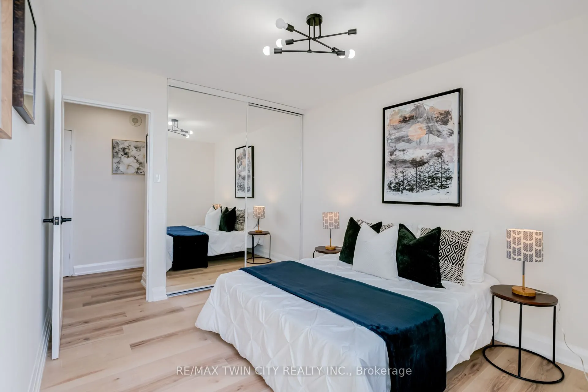 1210 Radom Street, #1507