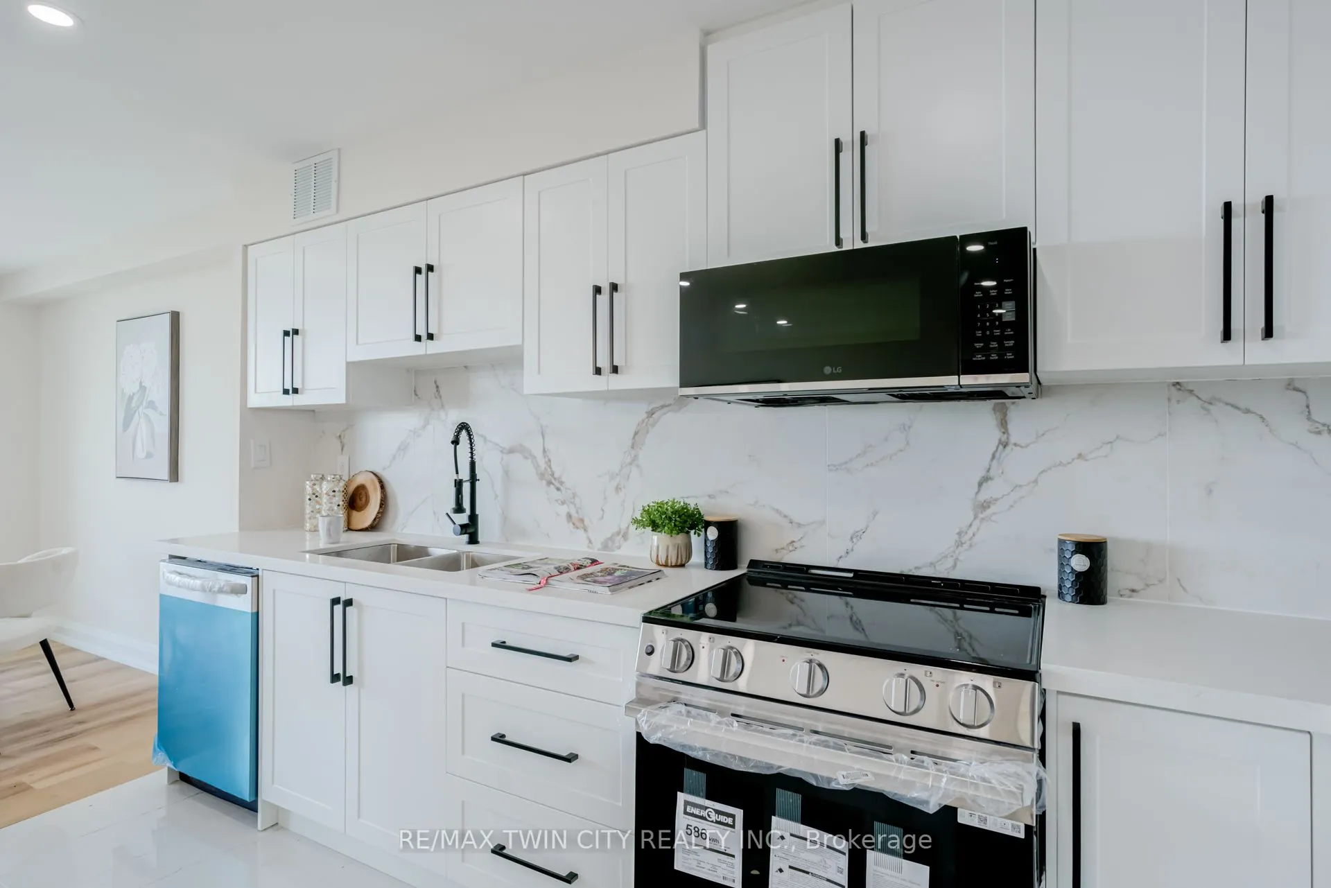 1210 Radom Street, #1507
