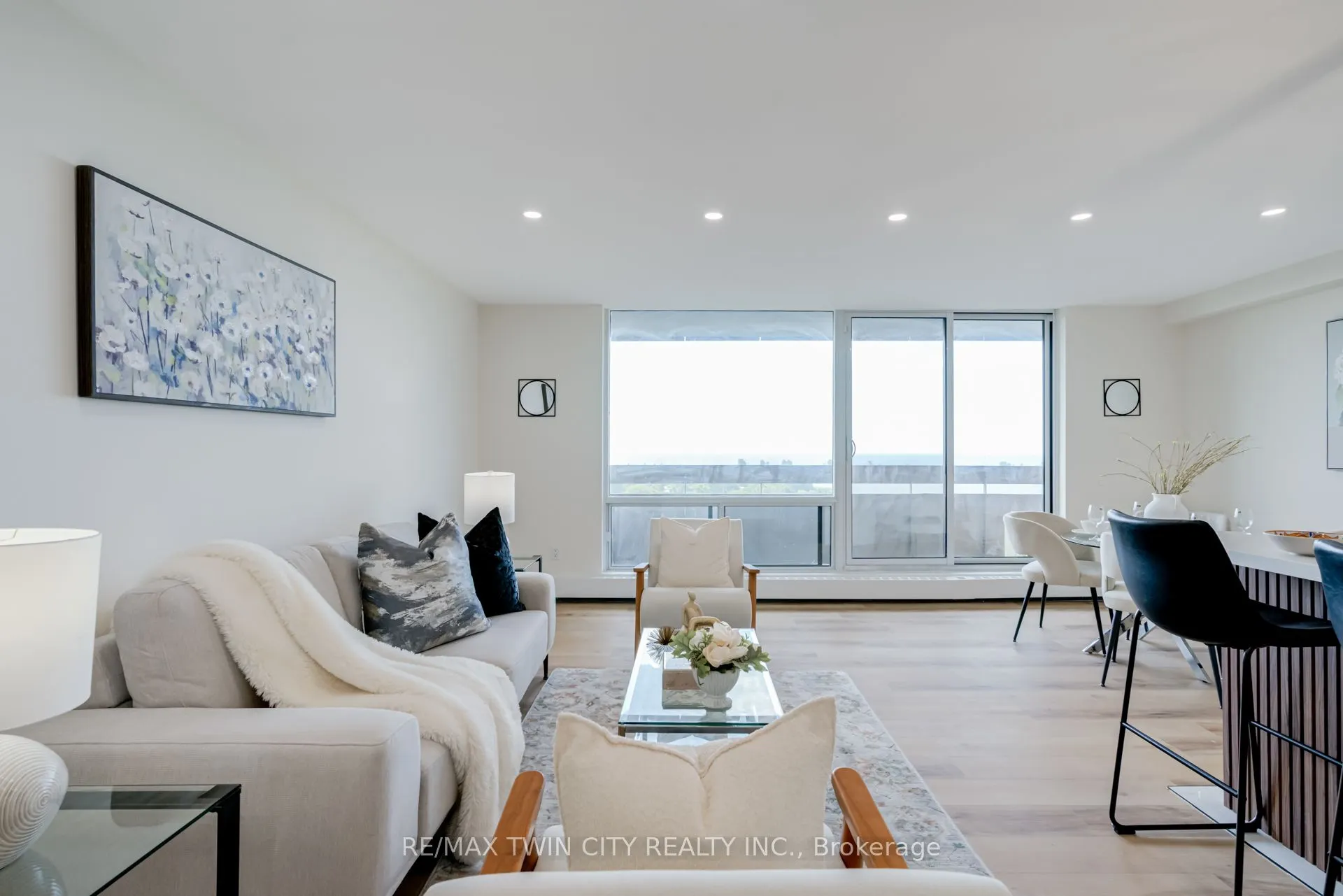1210 Radom Street, #1507