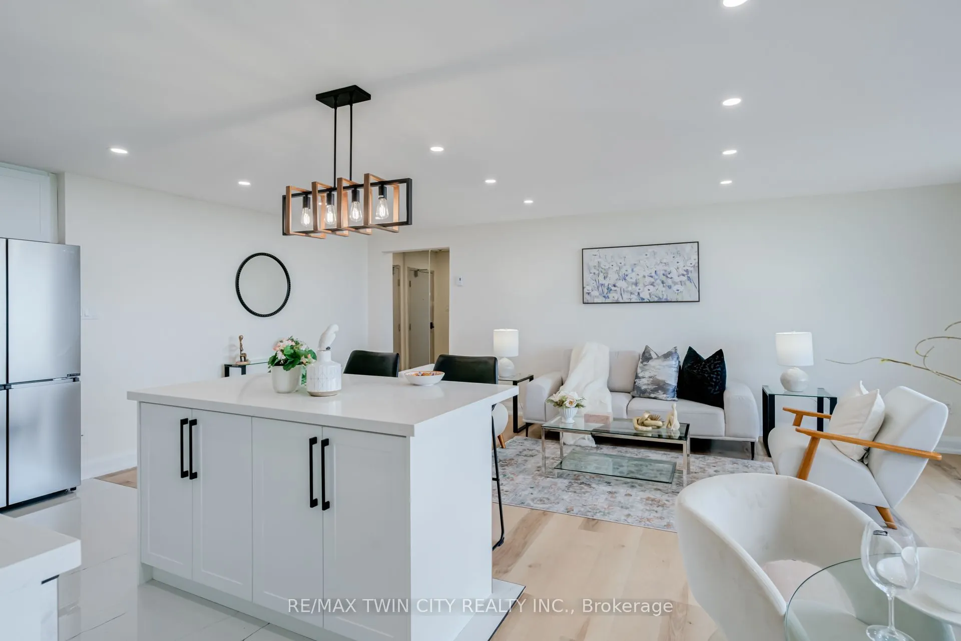 1210 Radom Street, #1507