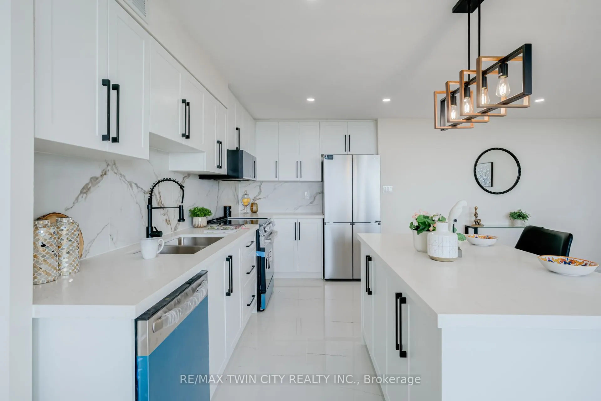 1210 Radom Street, #1507