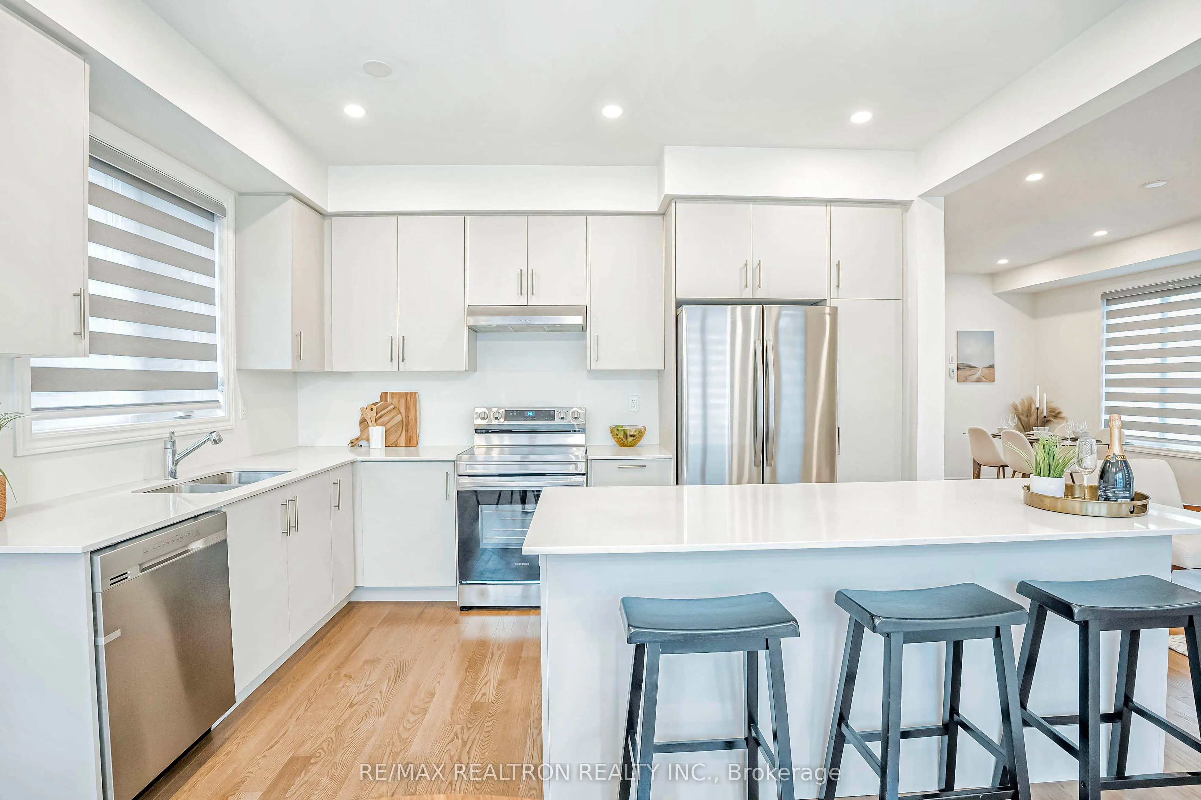 416 Coronation Road