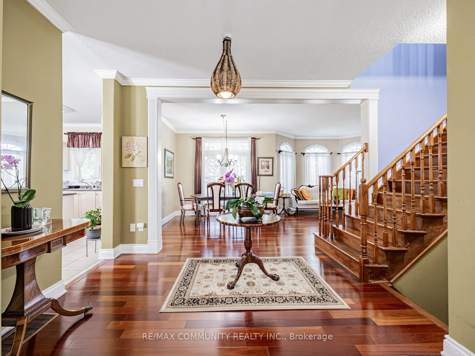44 Mourning Dove Crescent