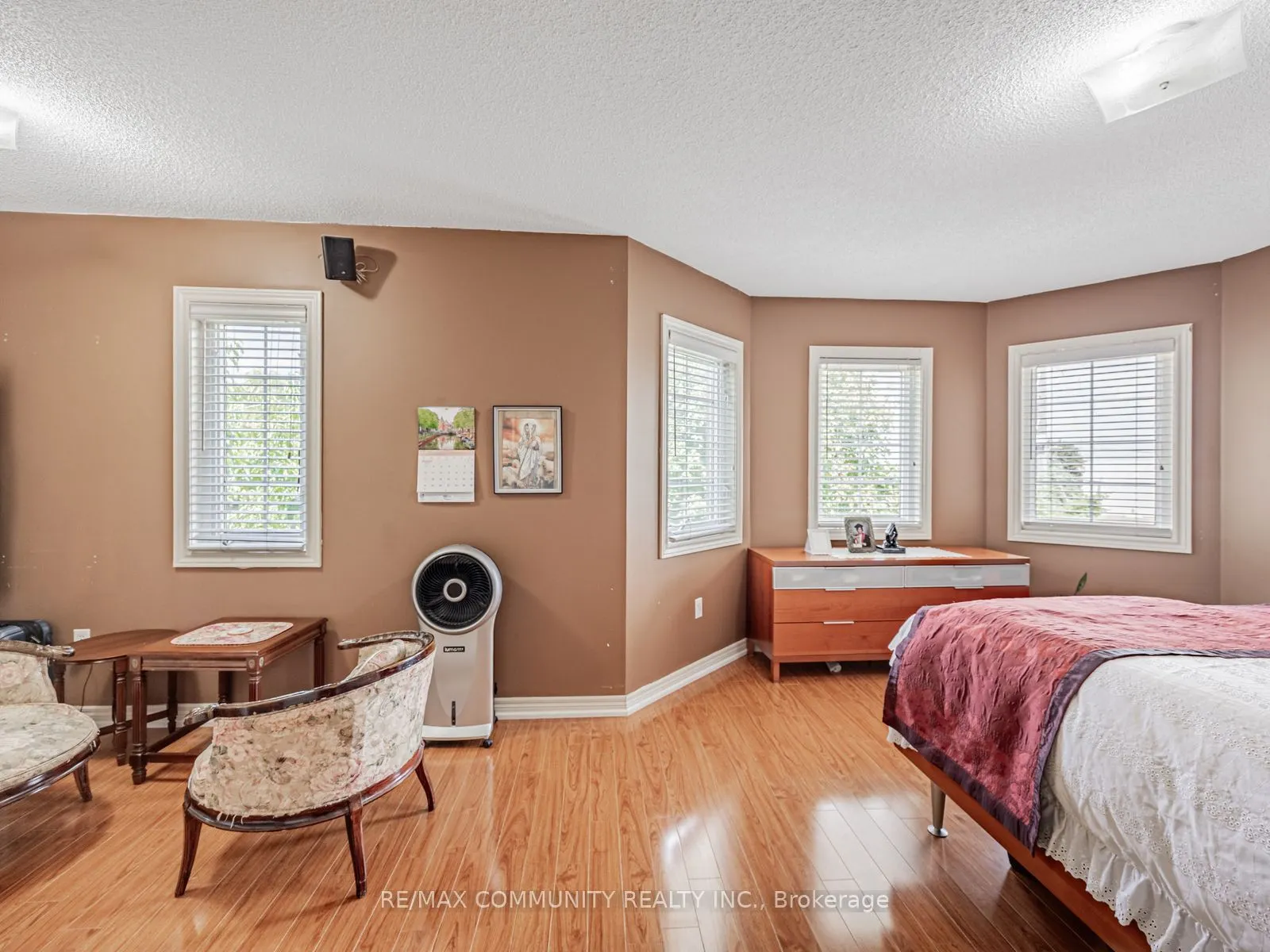 44 Mourning Dove Crescent