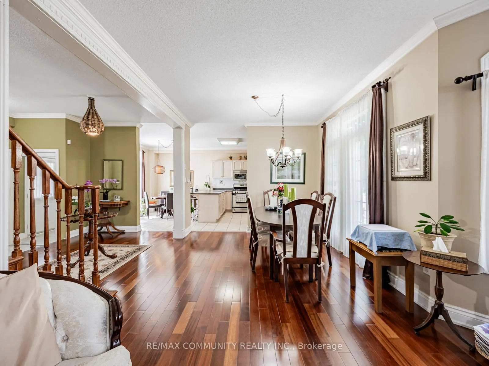 44 Mourning Dove Crescent