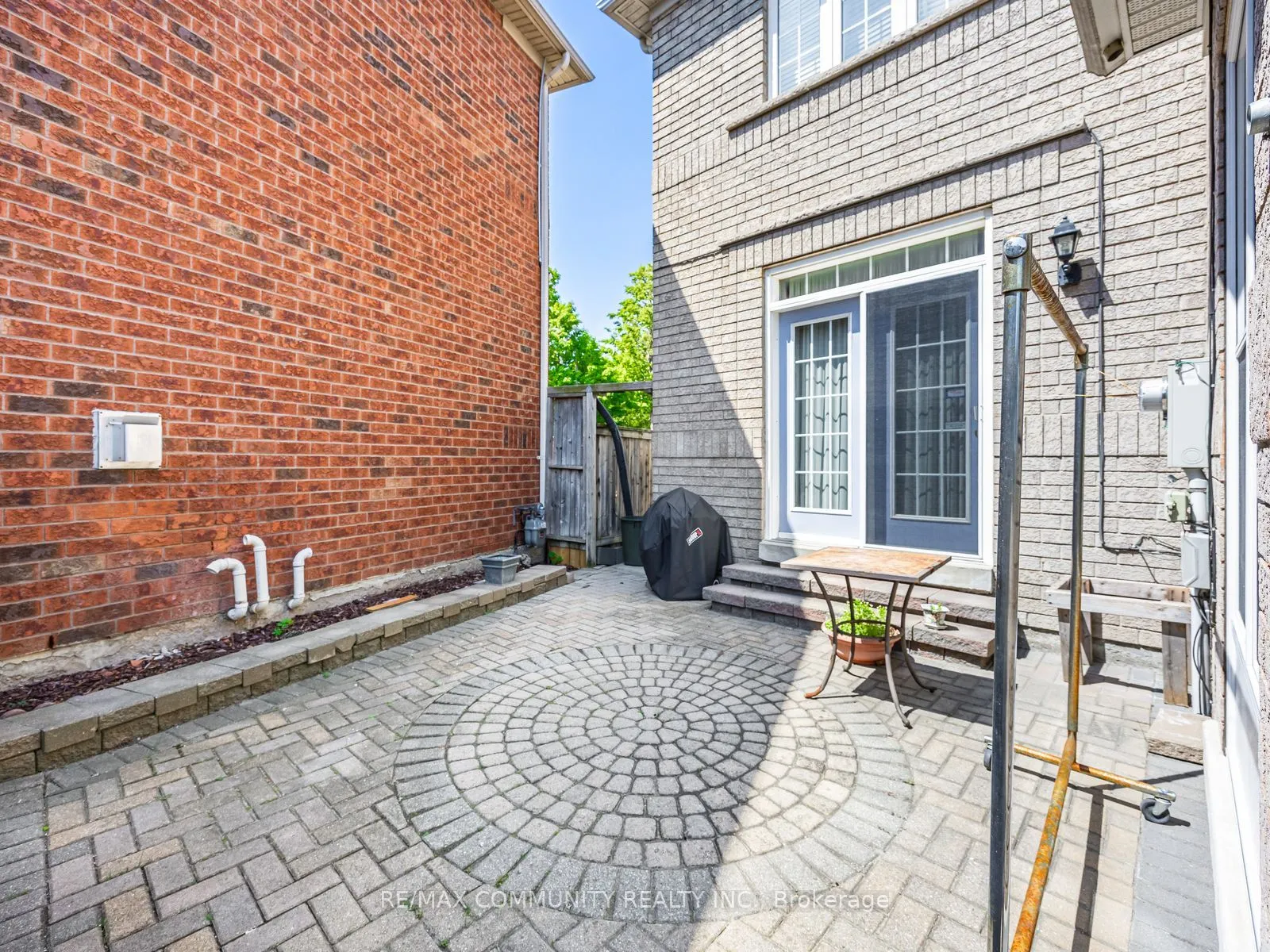 44 Mourning Dove Crescent