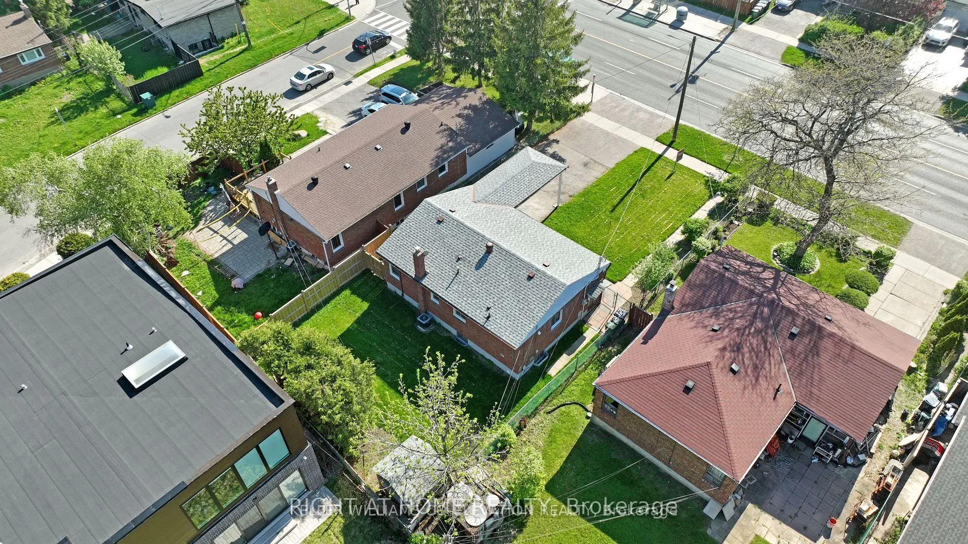 1465 Danforth Road, #Basement