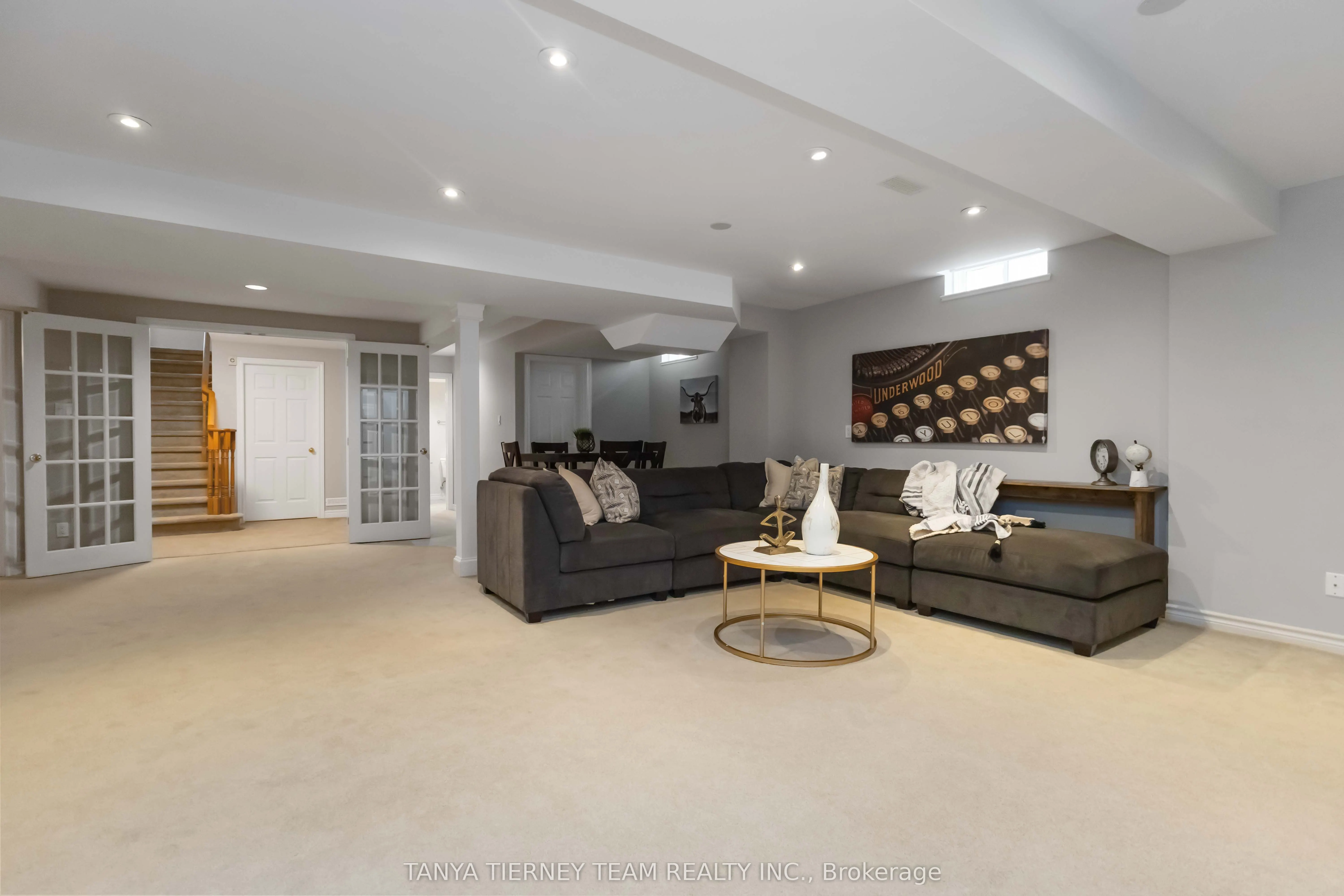 26 Wilshire Drive