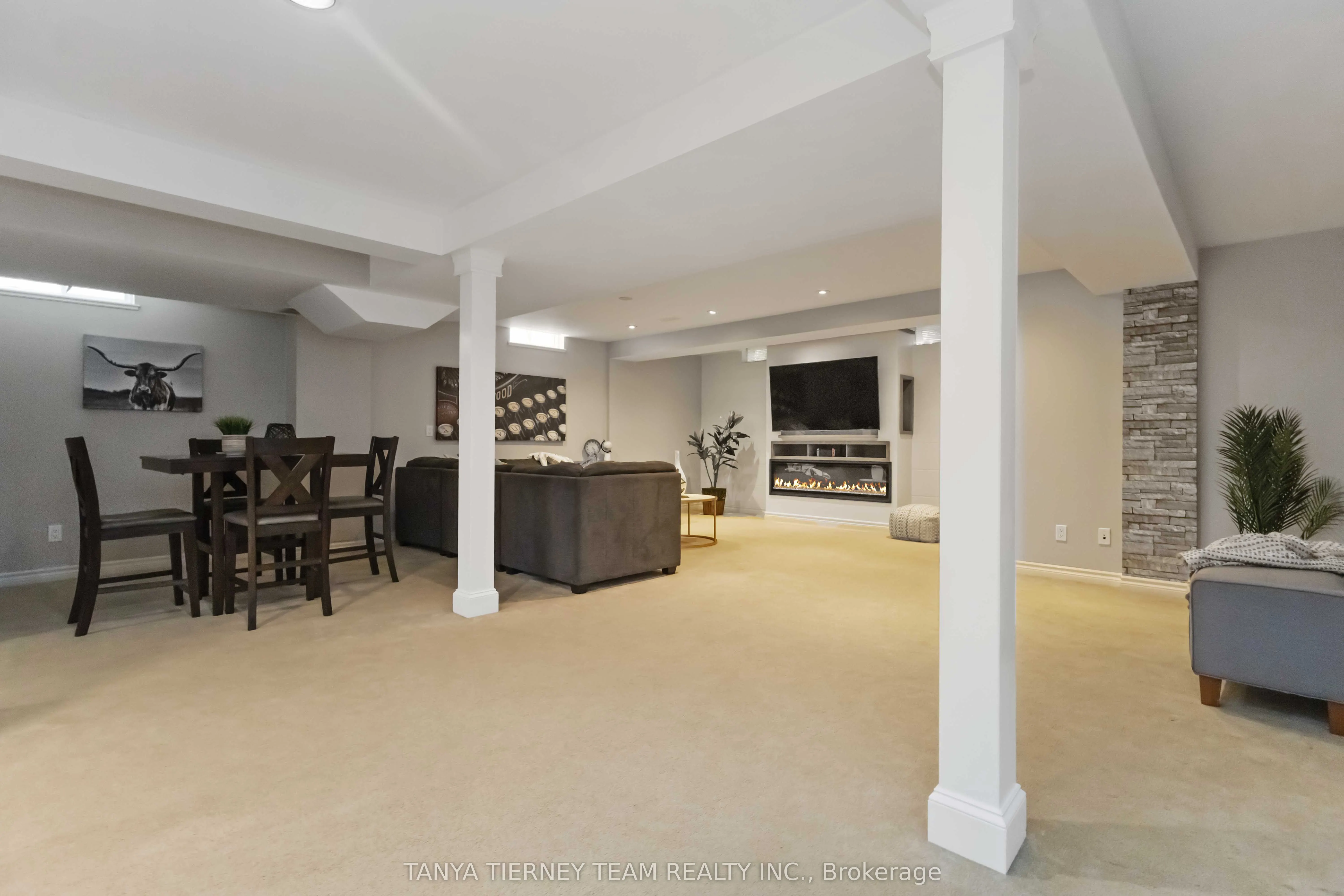 26 Wilshire Drive