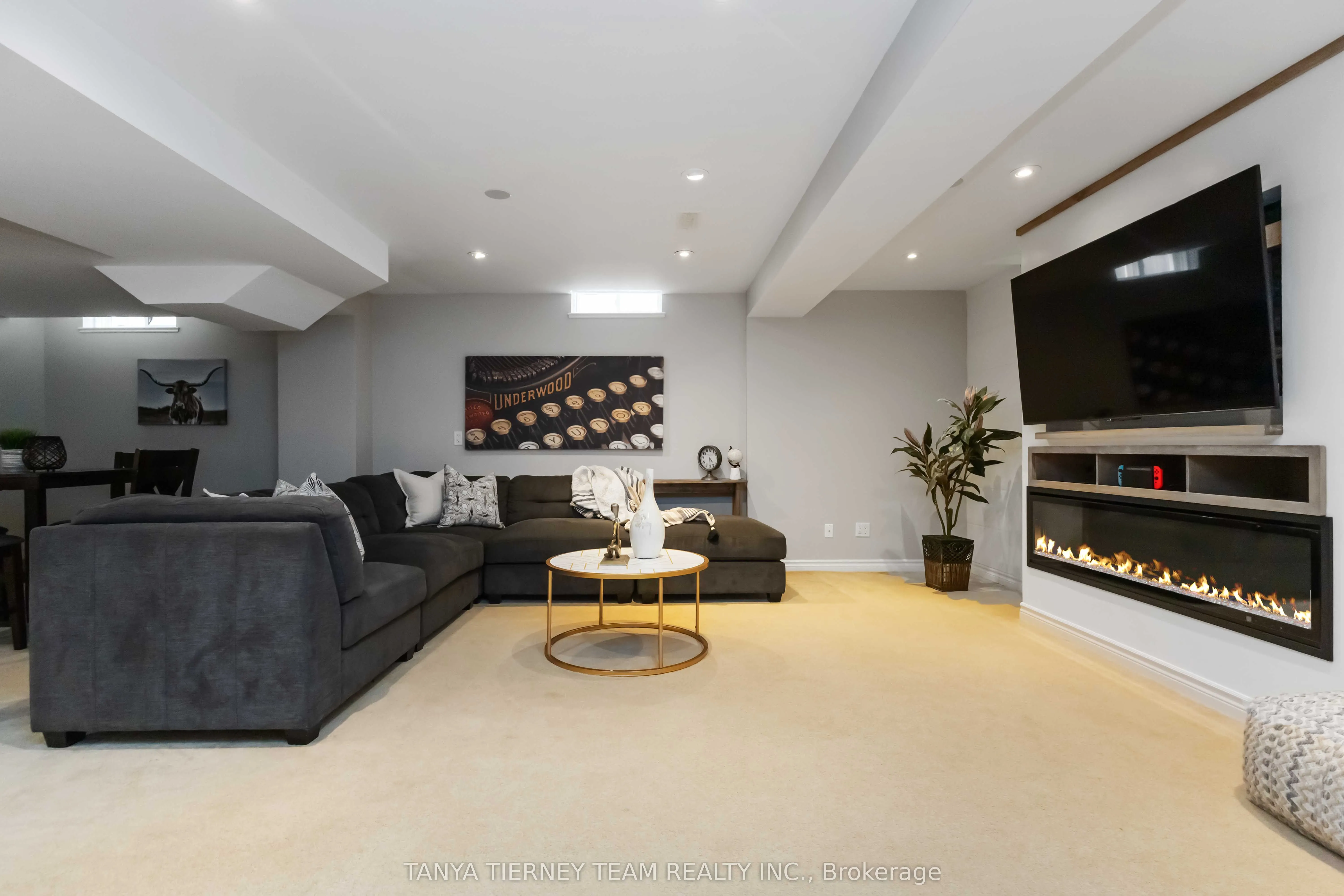 26 Wilshire Drive