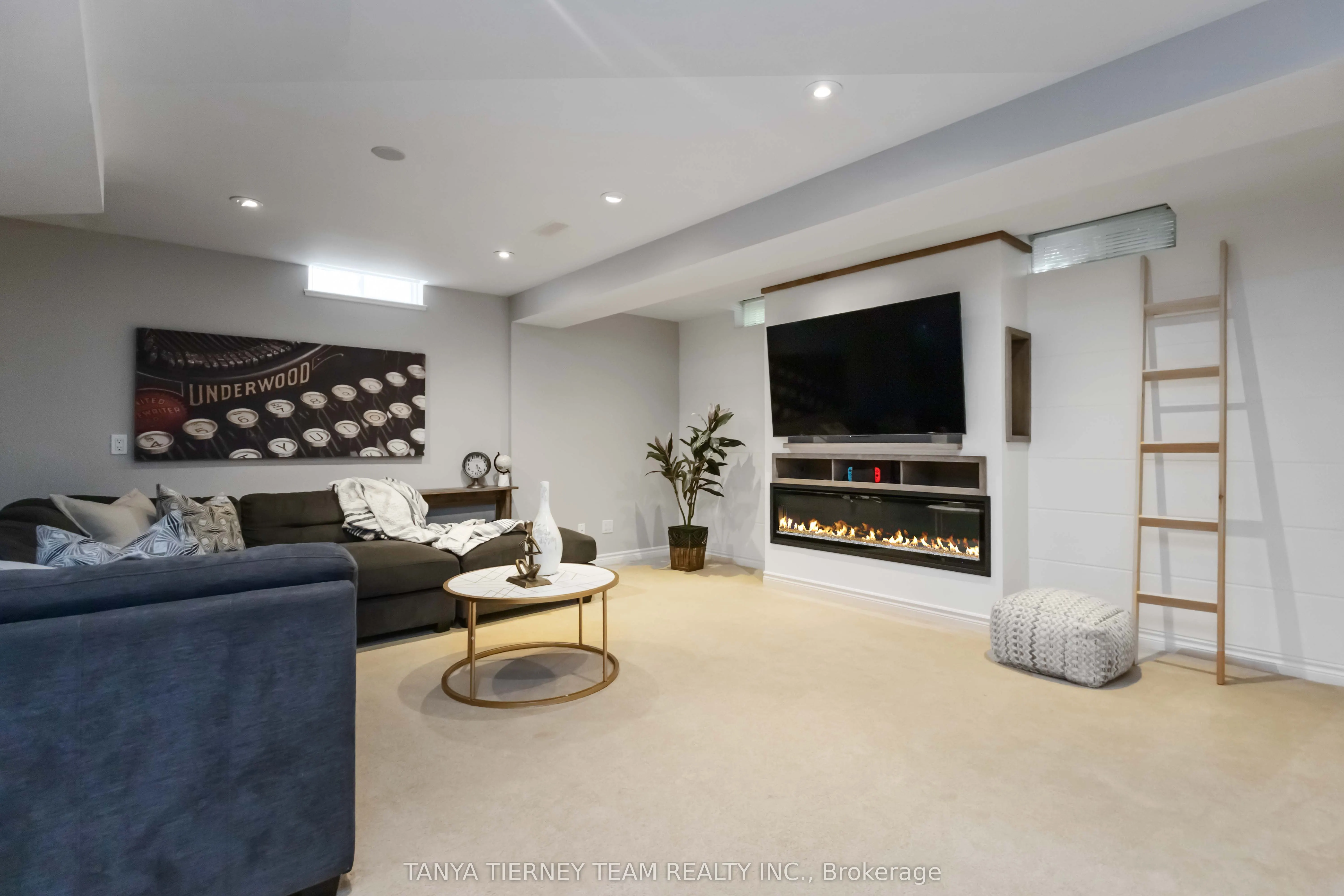 26 Wilshire Drive