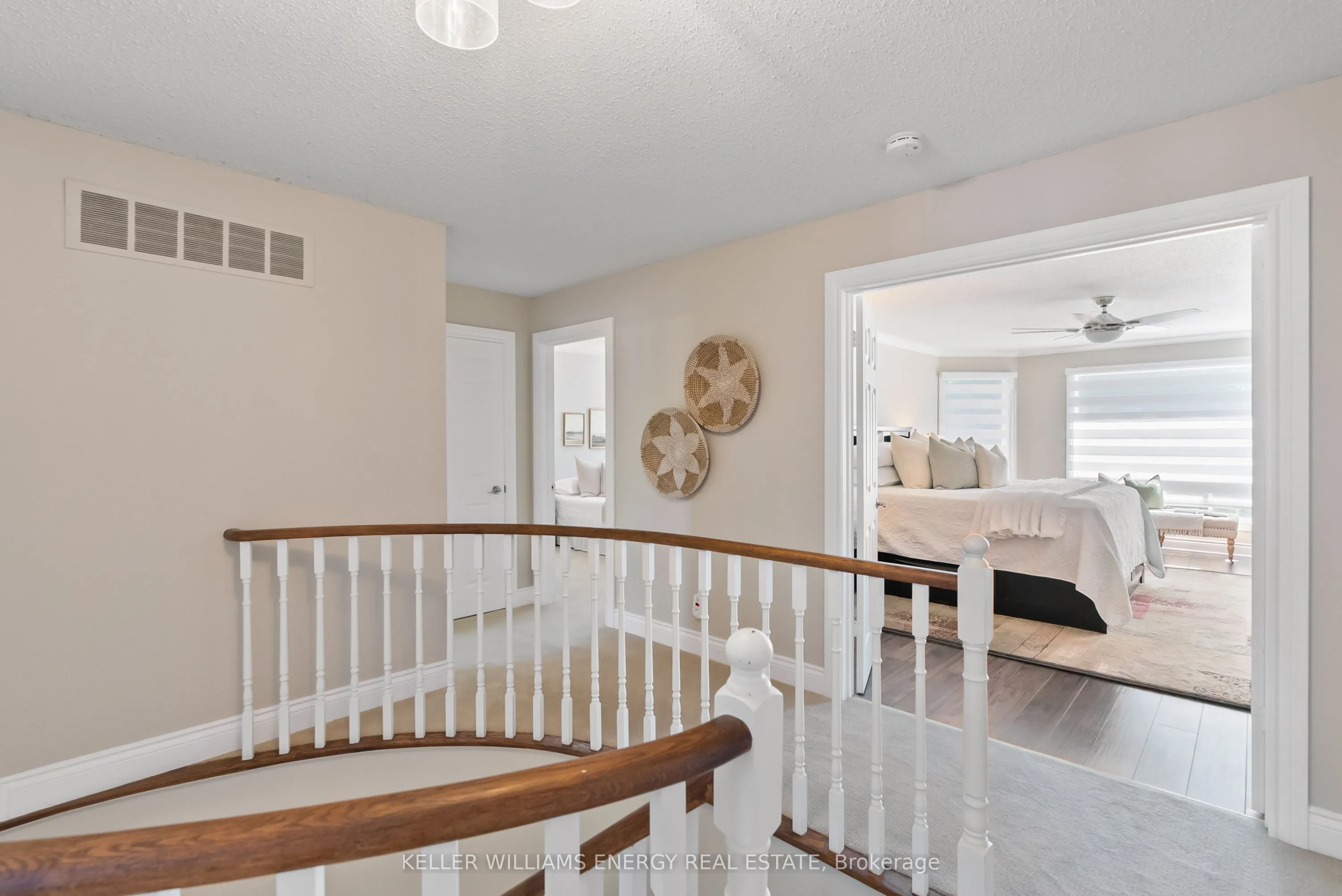 807 Regal Crescent