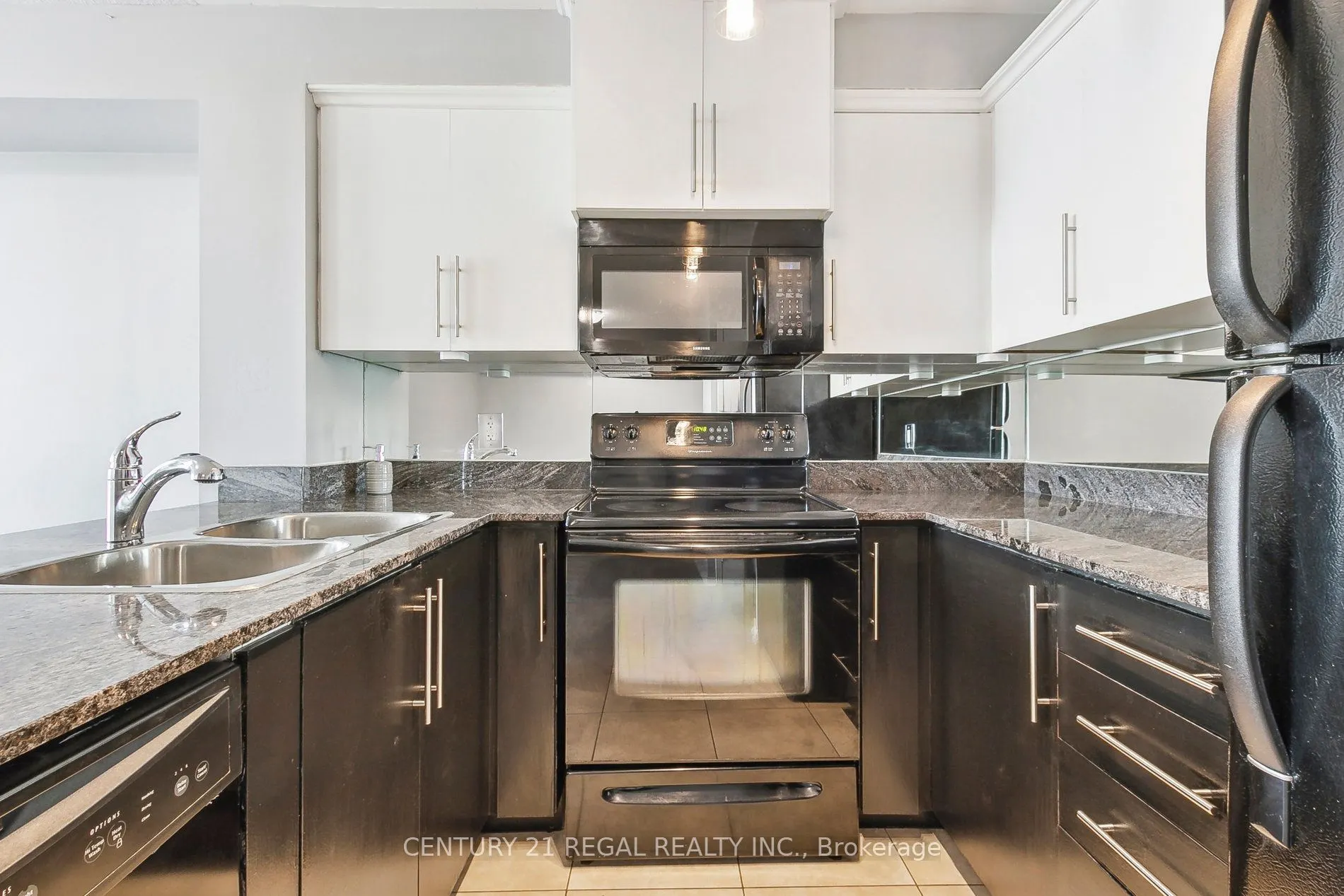8 Rosebank Drive, #9G
