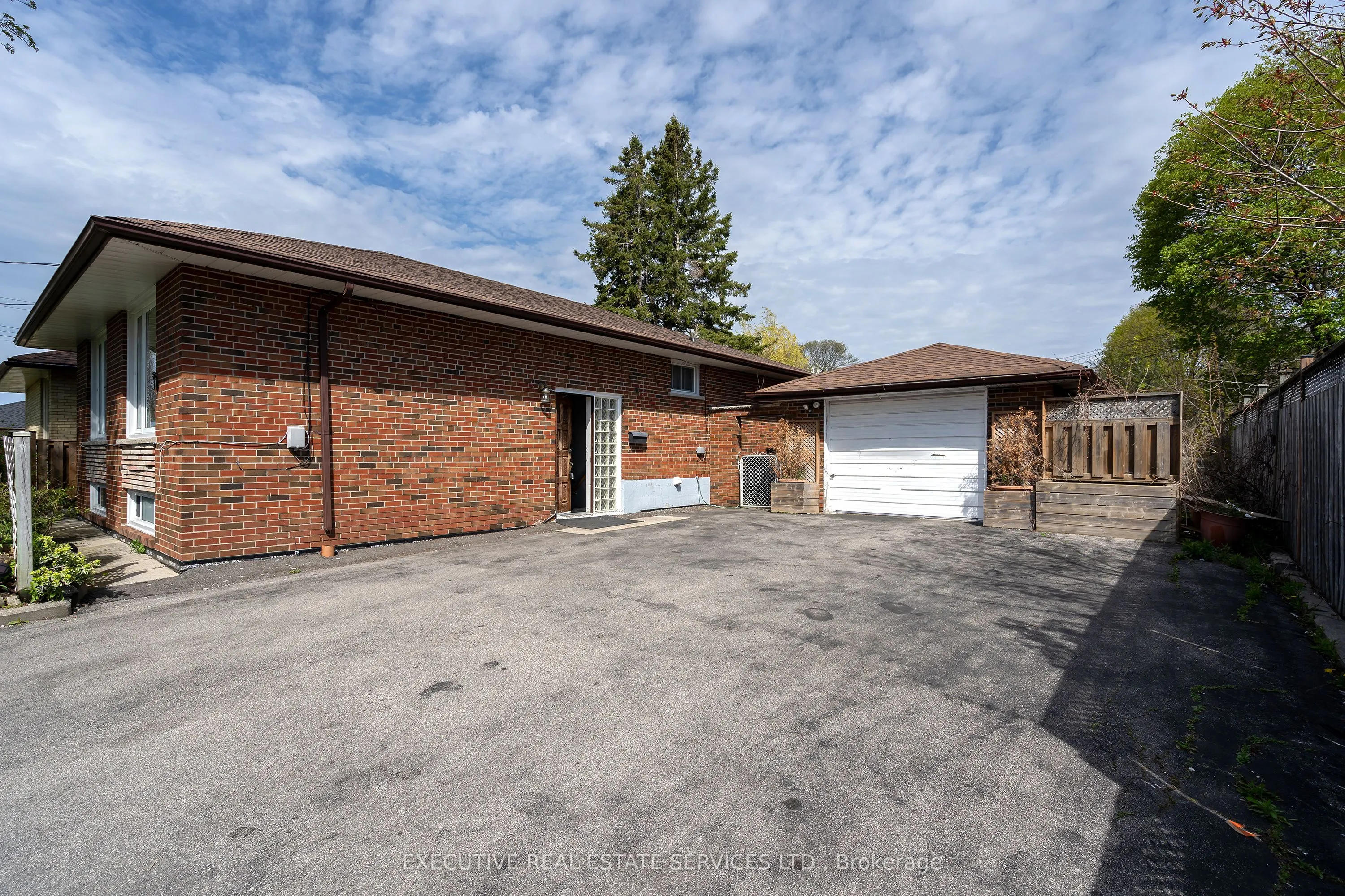 32 Brimorton Drive