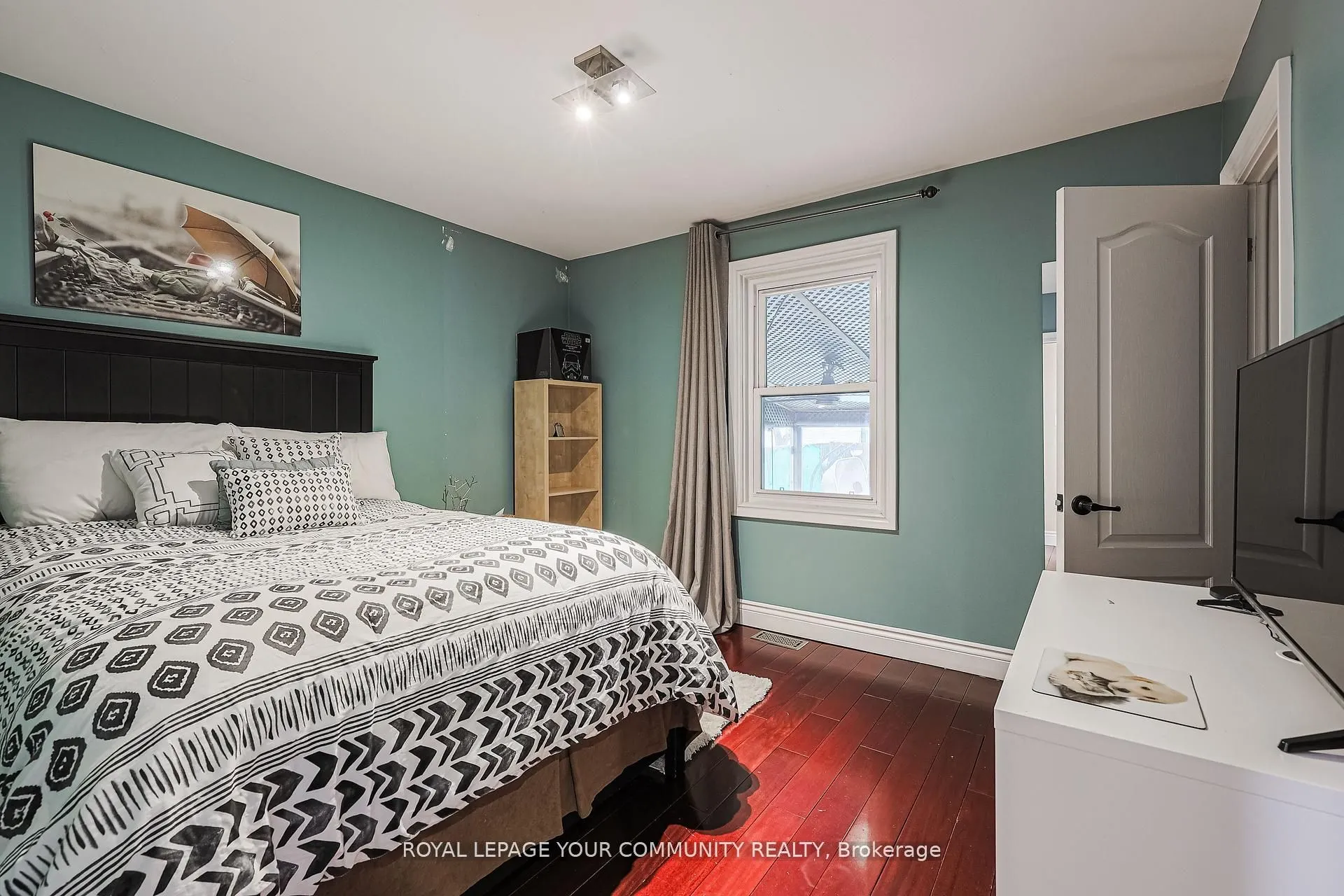 52 Princeway Drive