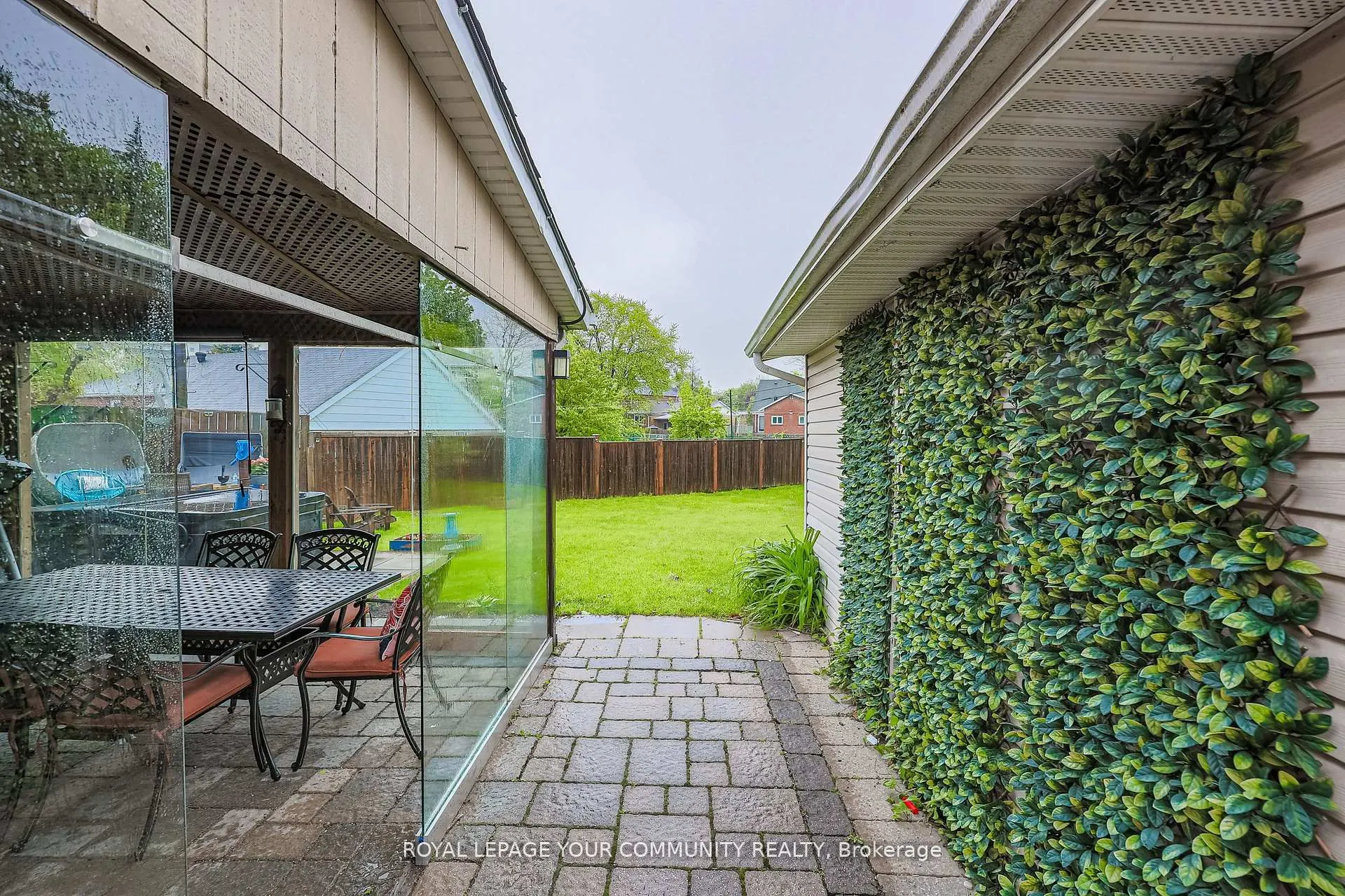 52 Princeway Drive