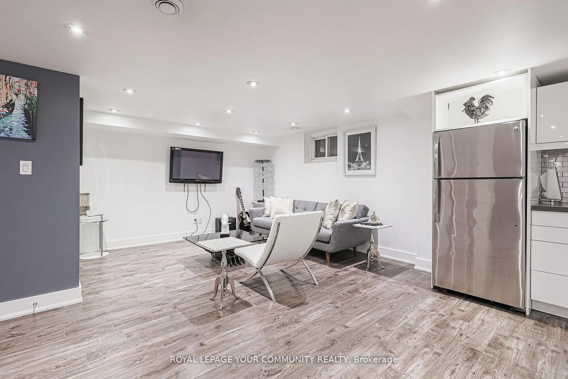 52 Princeway Drive