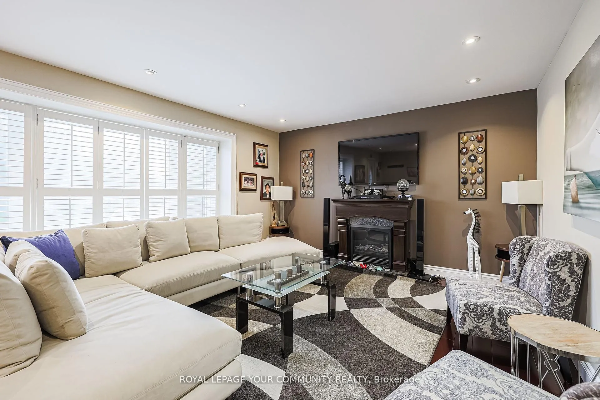 52 Princeway Drive