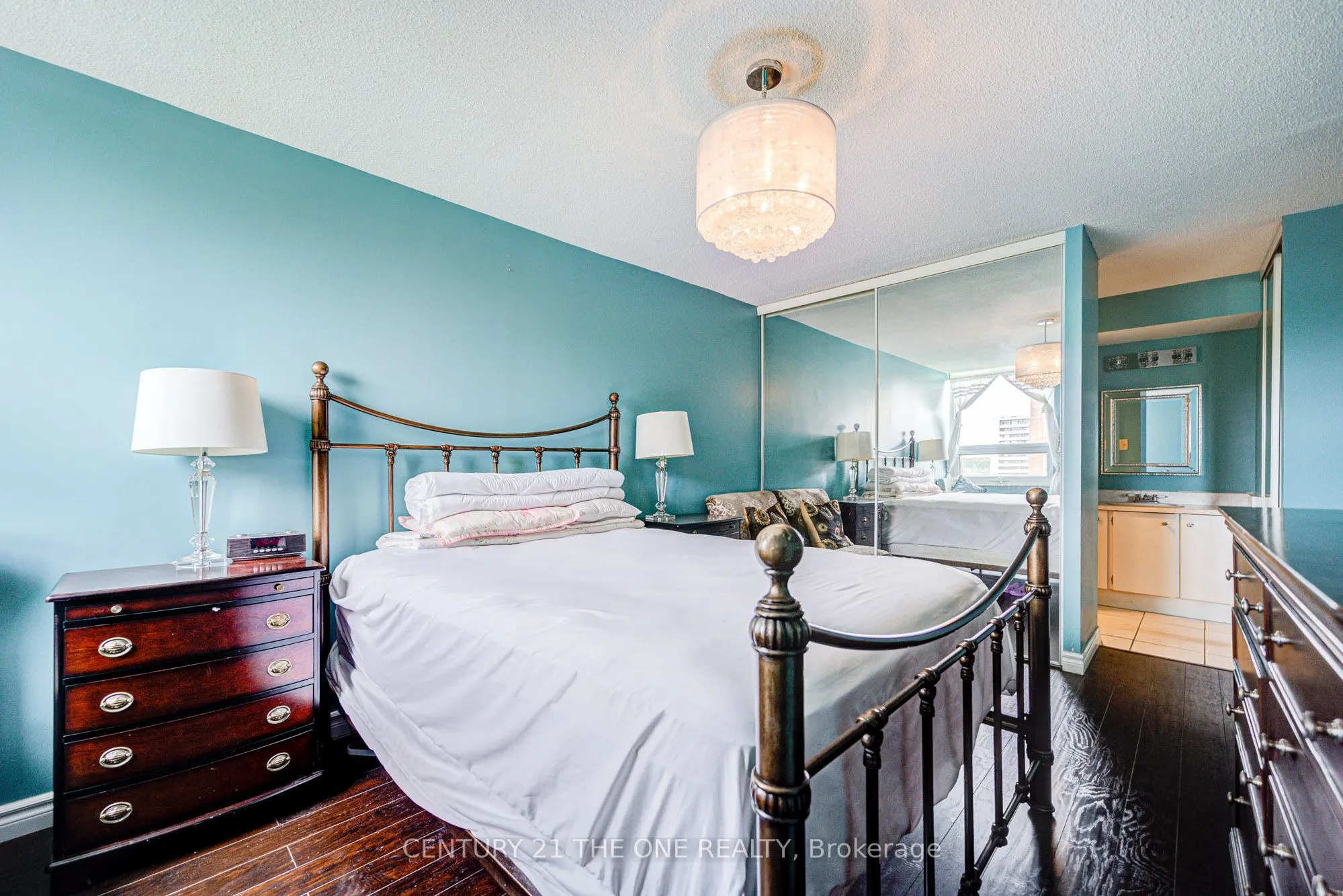 121 Ling Road, #808