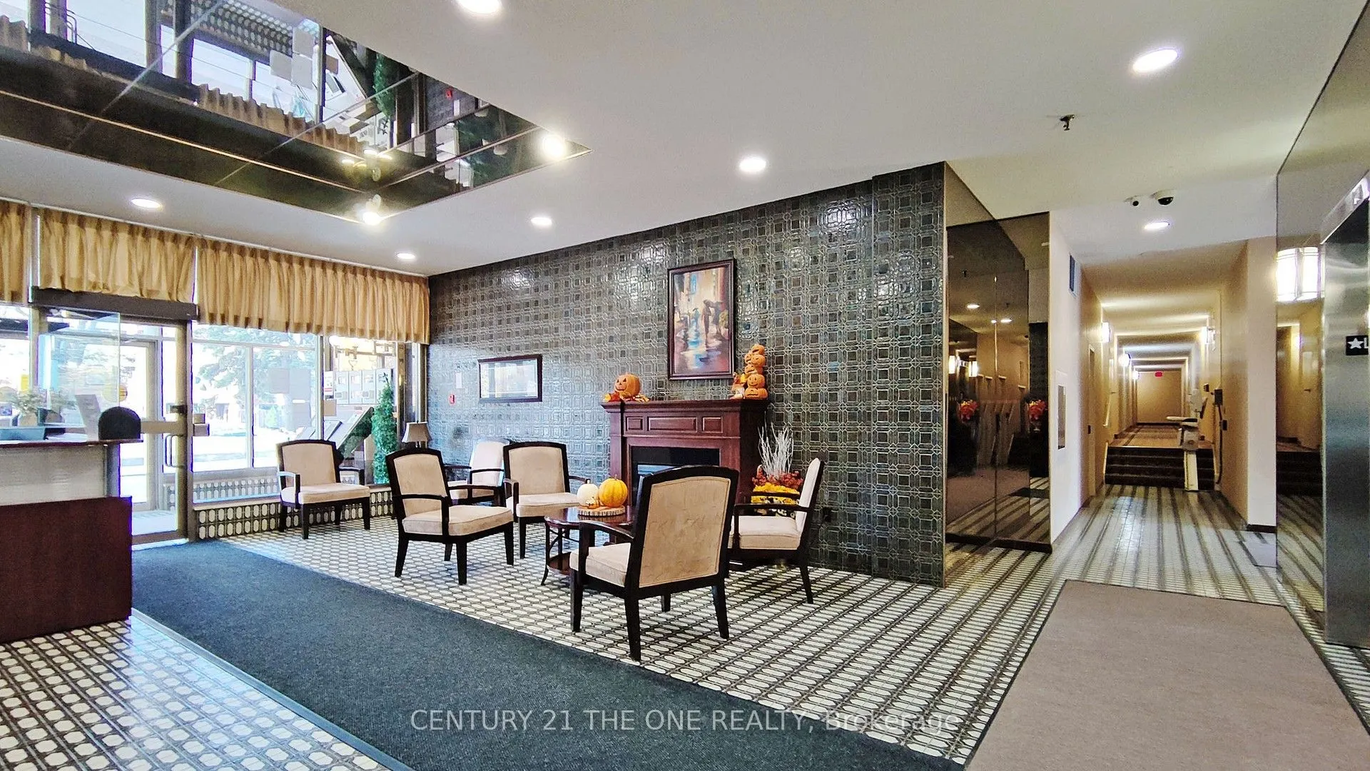 121 Ling Road, #808