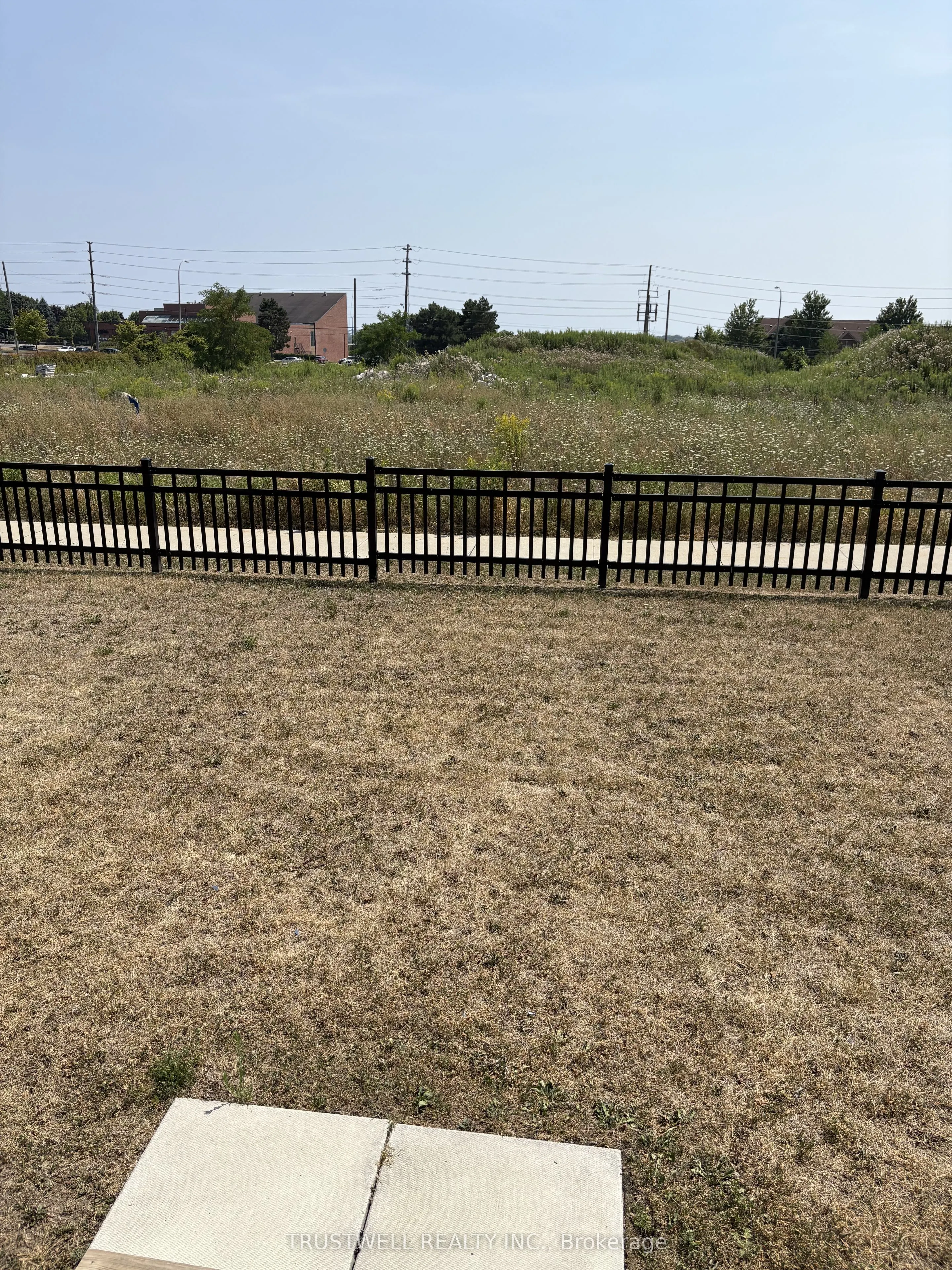 95 Donald Fleming Way, #119