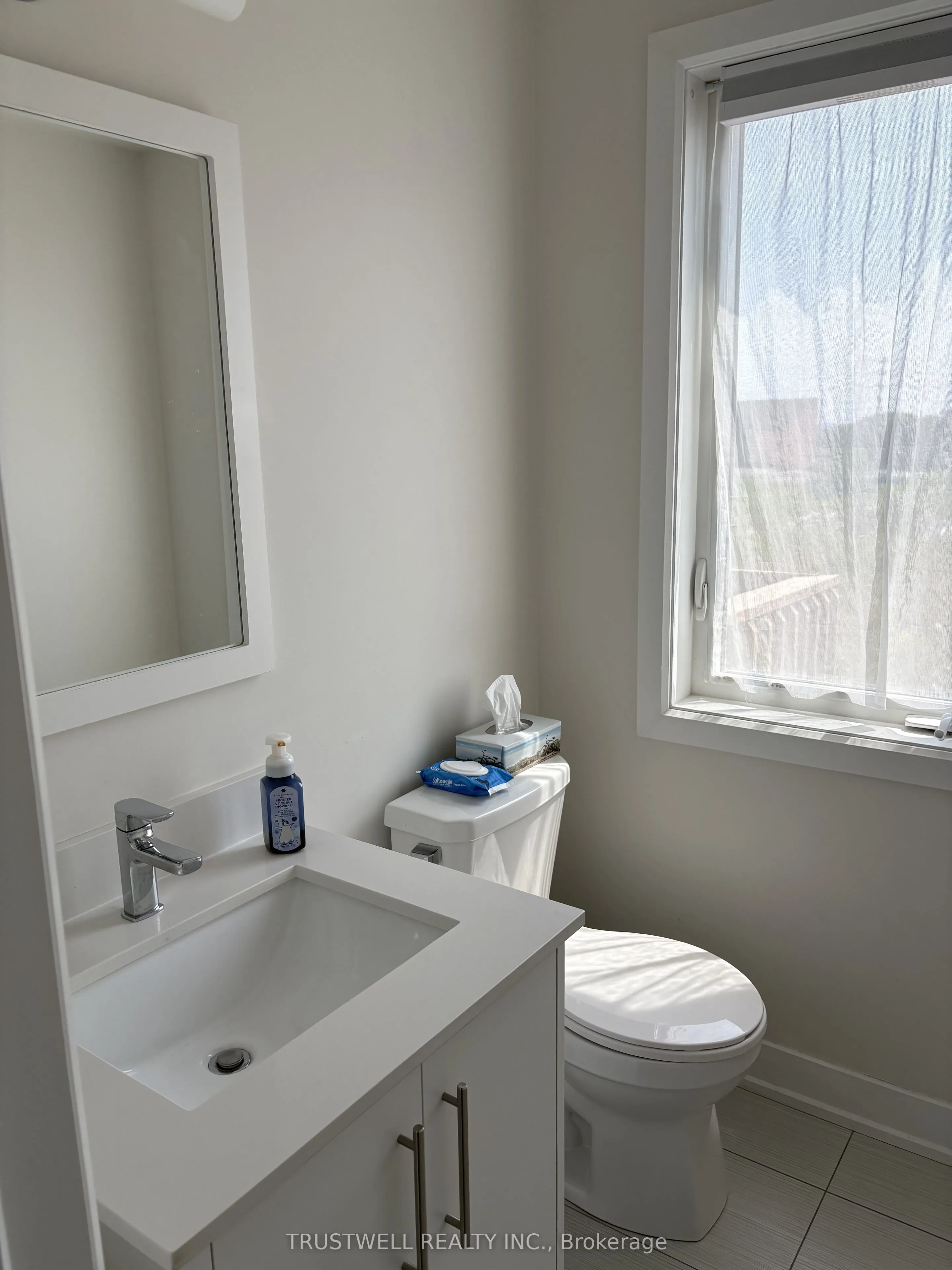 95 Donald Fleming Way, #119