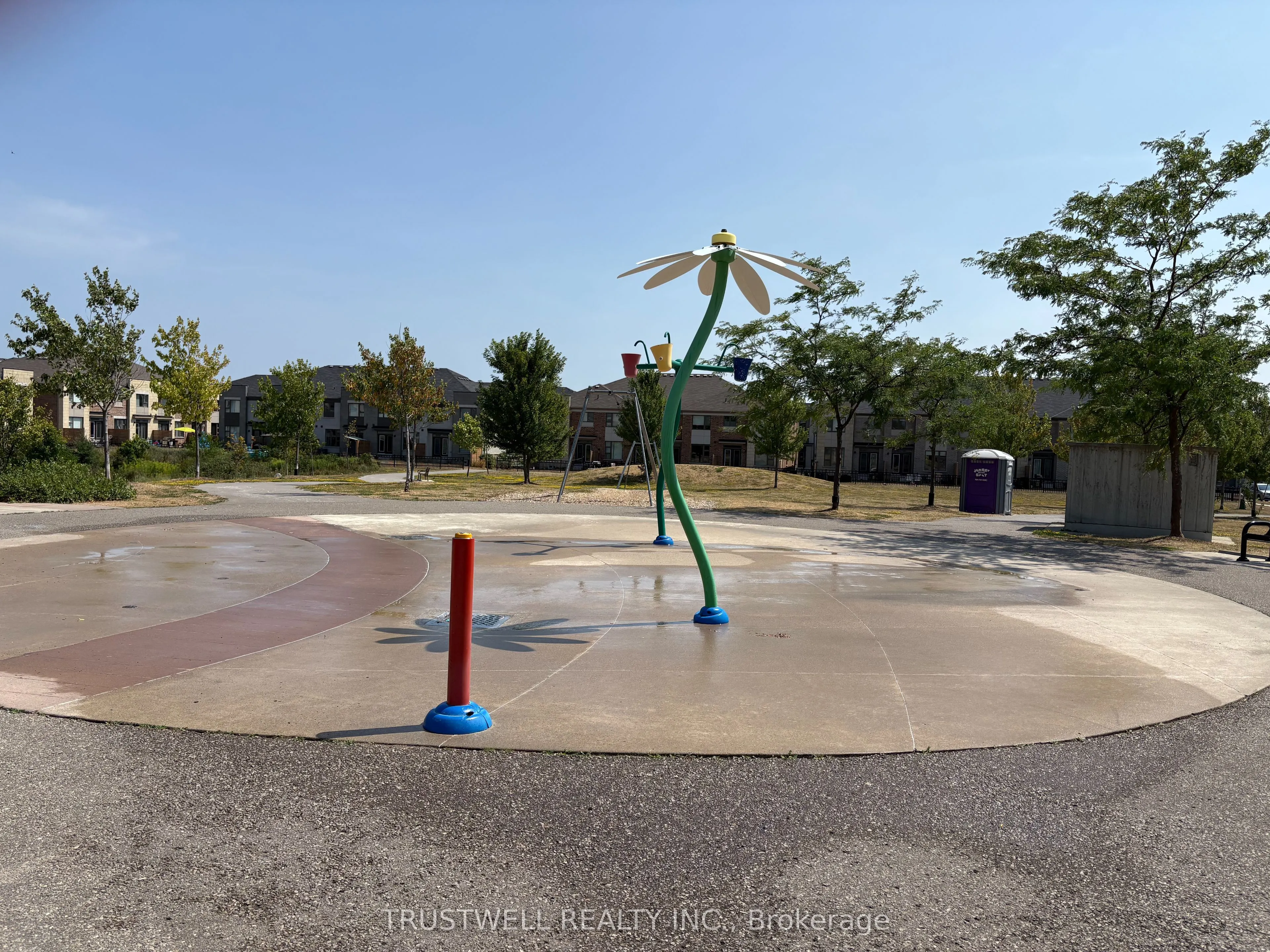 95 Donald Fleming Way, #119