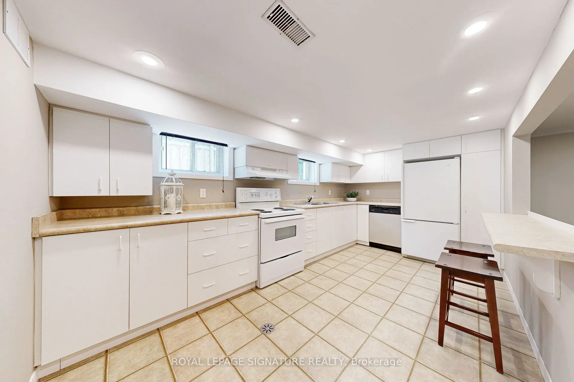 867 Antonio Street