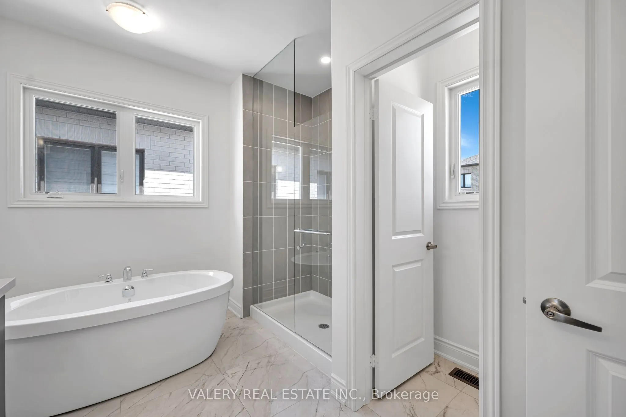 2244 Crystal Drive