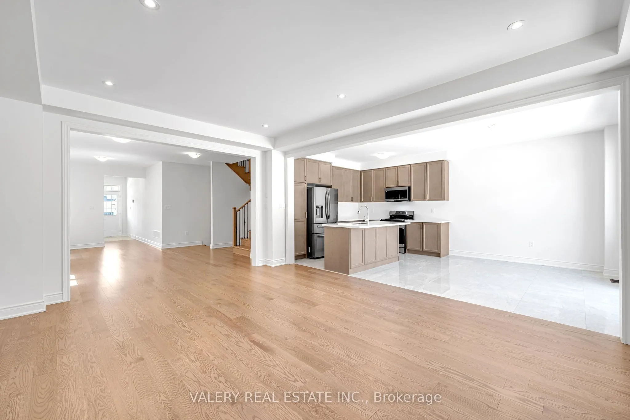 2244 Crystal Drive